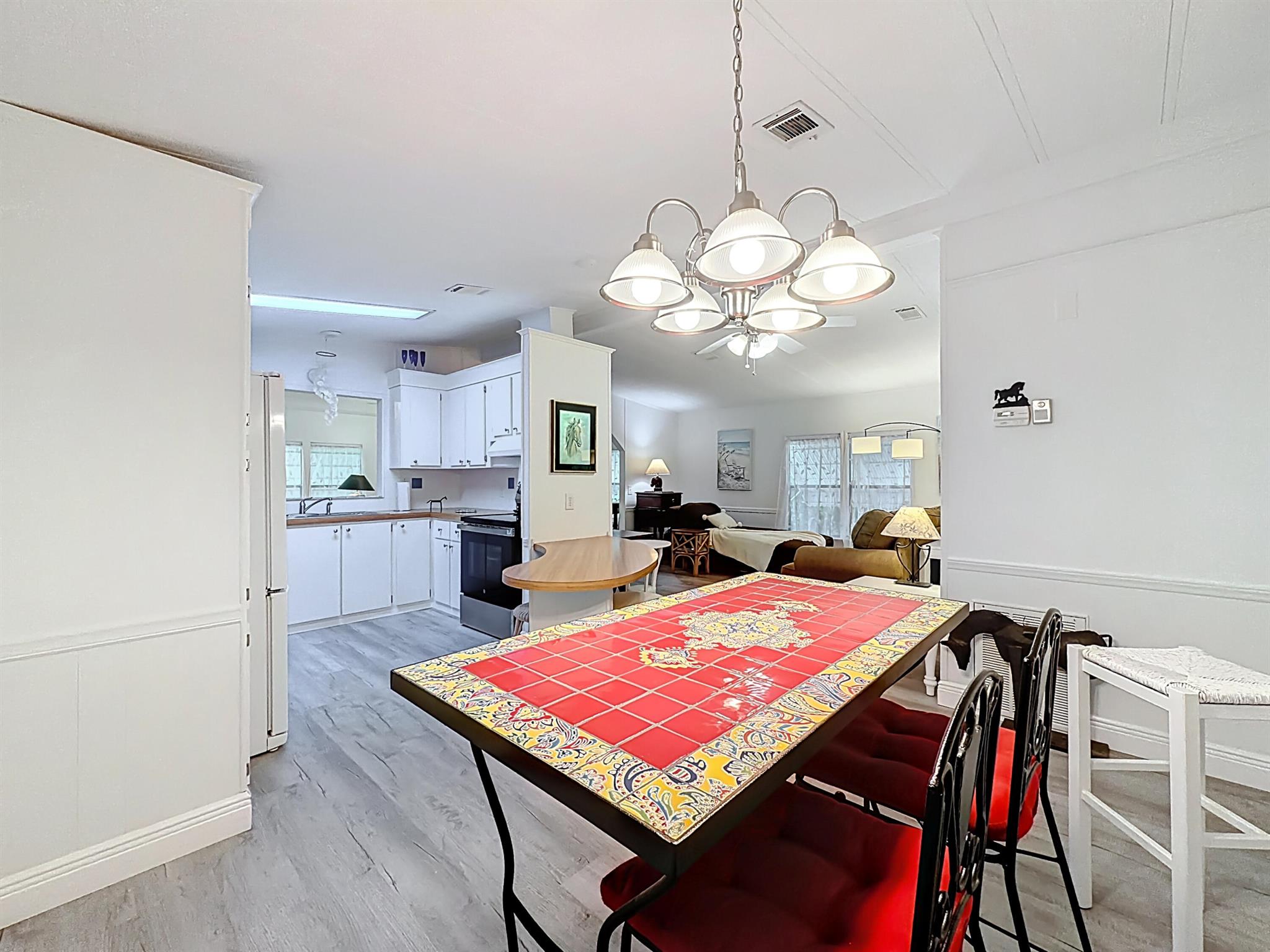 CAMBRIDGE AT HERITAGE RID - Residential