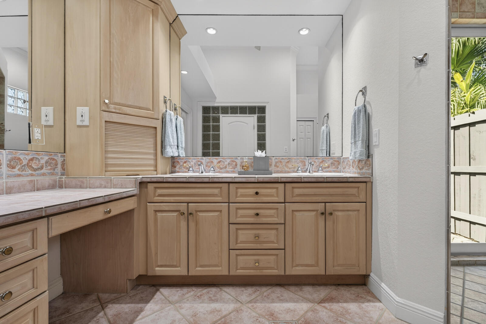 Mariner Village - Residential