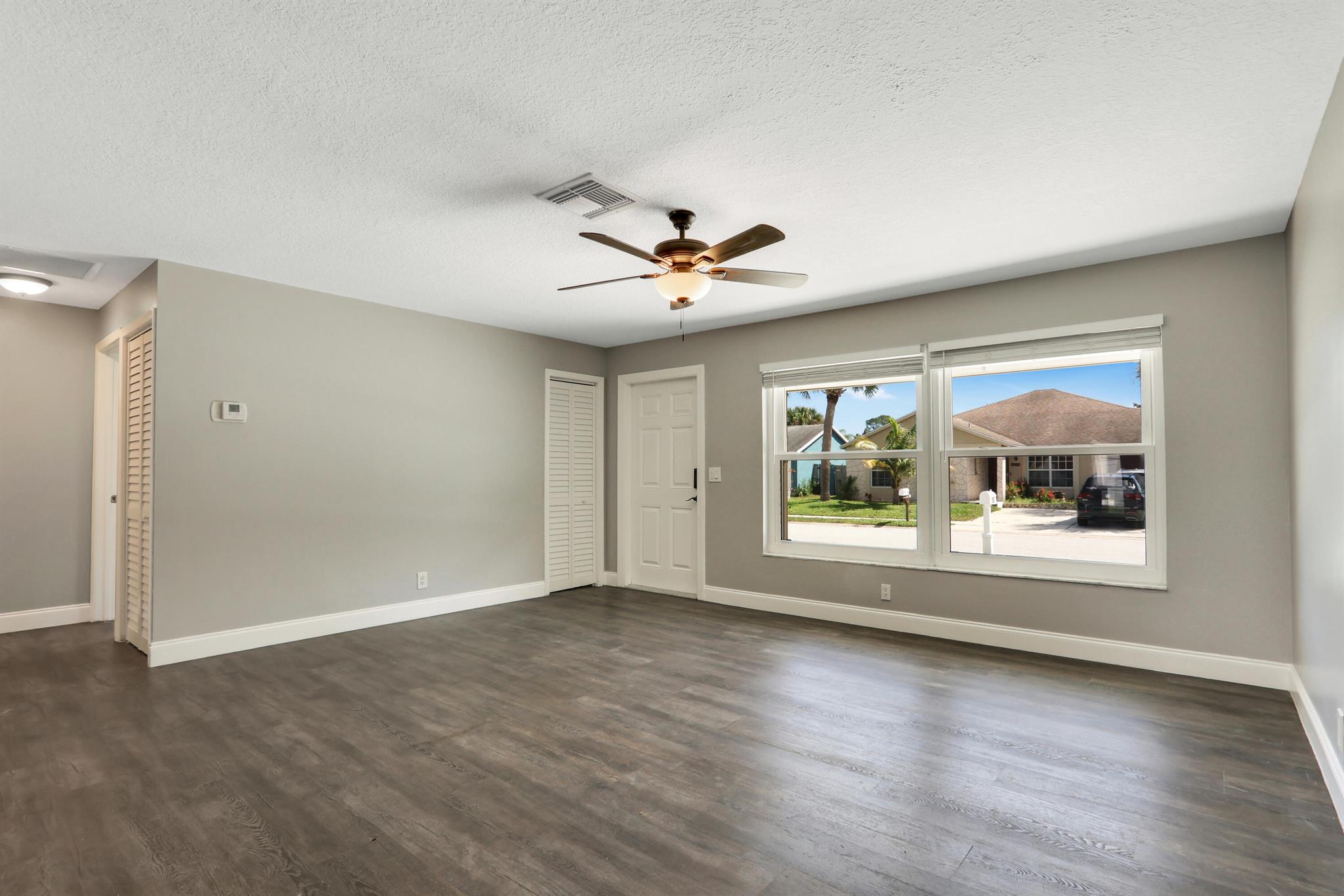 JUPITER VILLAGE PH II - Residential Lease