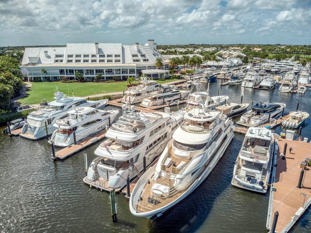 Admirals Cove - Residential