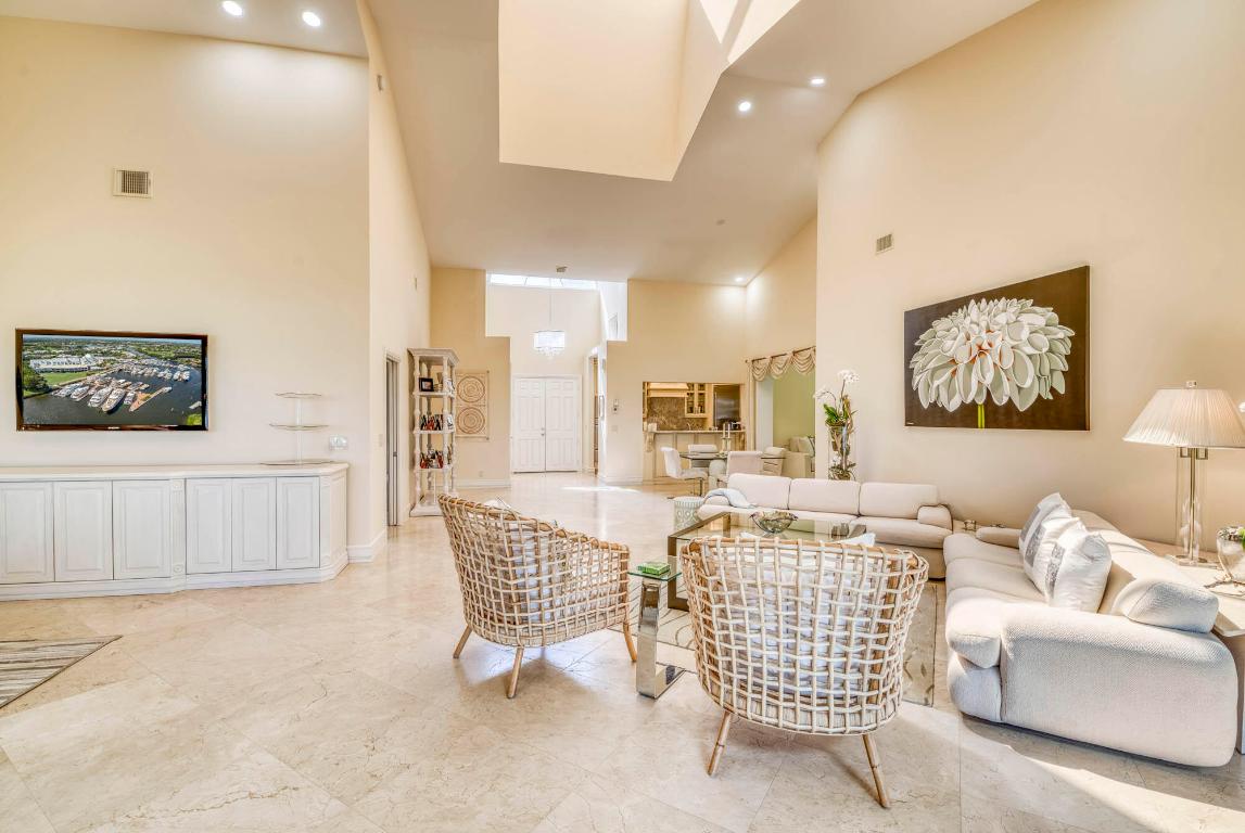 Admirals Cove - Residential