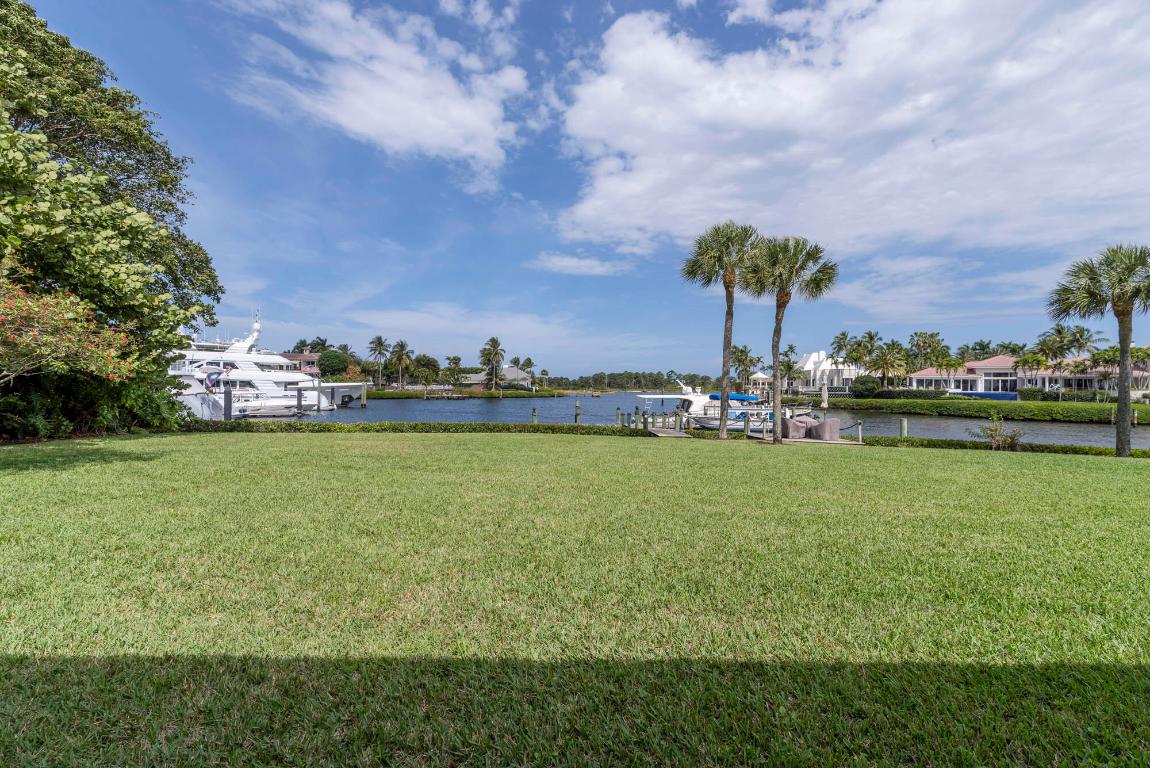 Admirals Cove - Residential