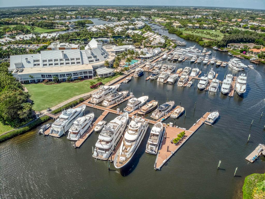 Admirals Cove - Residential