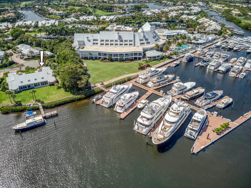 Admirals Cove - Residential