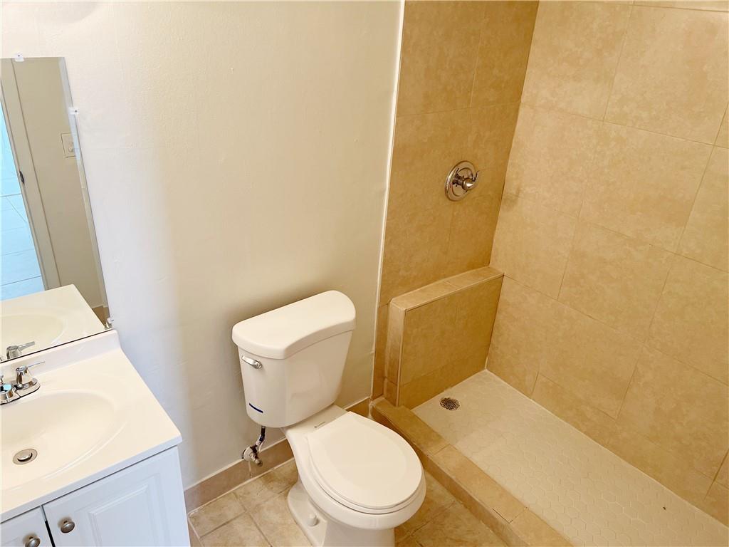 SUNSET HILLS CONDO - Residential