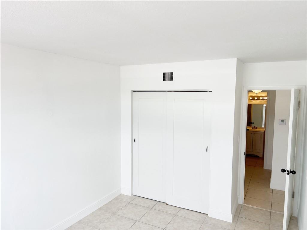 SUNSET HILLS CONDO - Residential