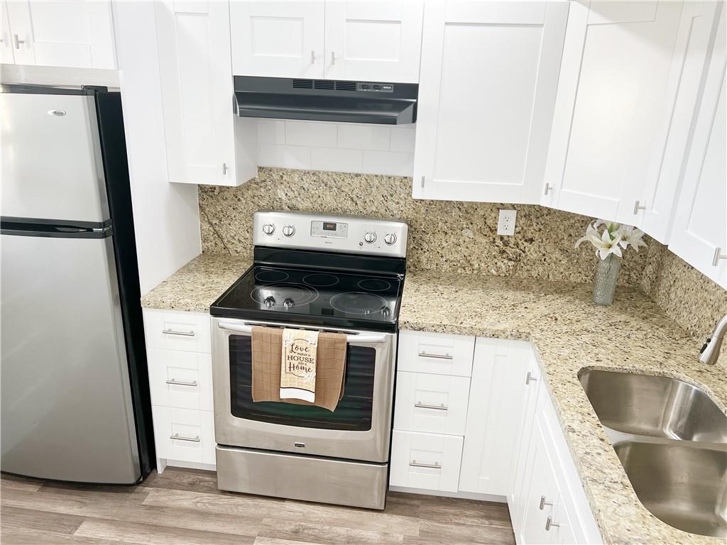 SUNSET HILLS CONDO - Residential