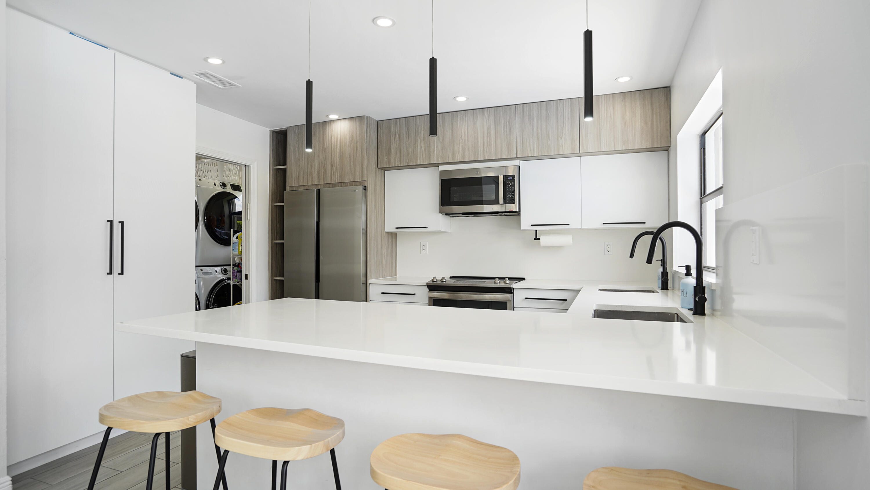 BOCA GREENS - Residential