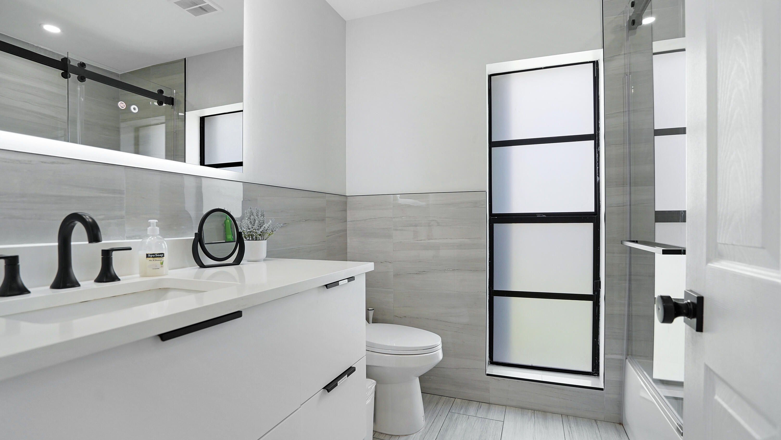 BOCA GREENS - Residential