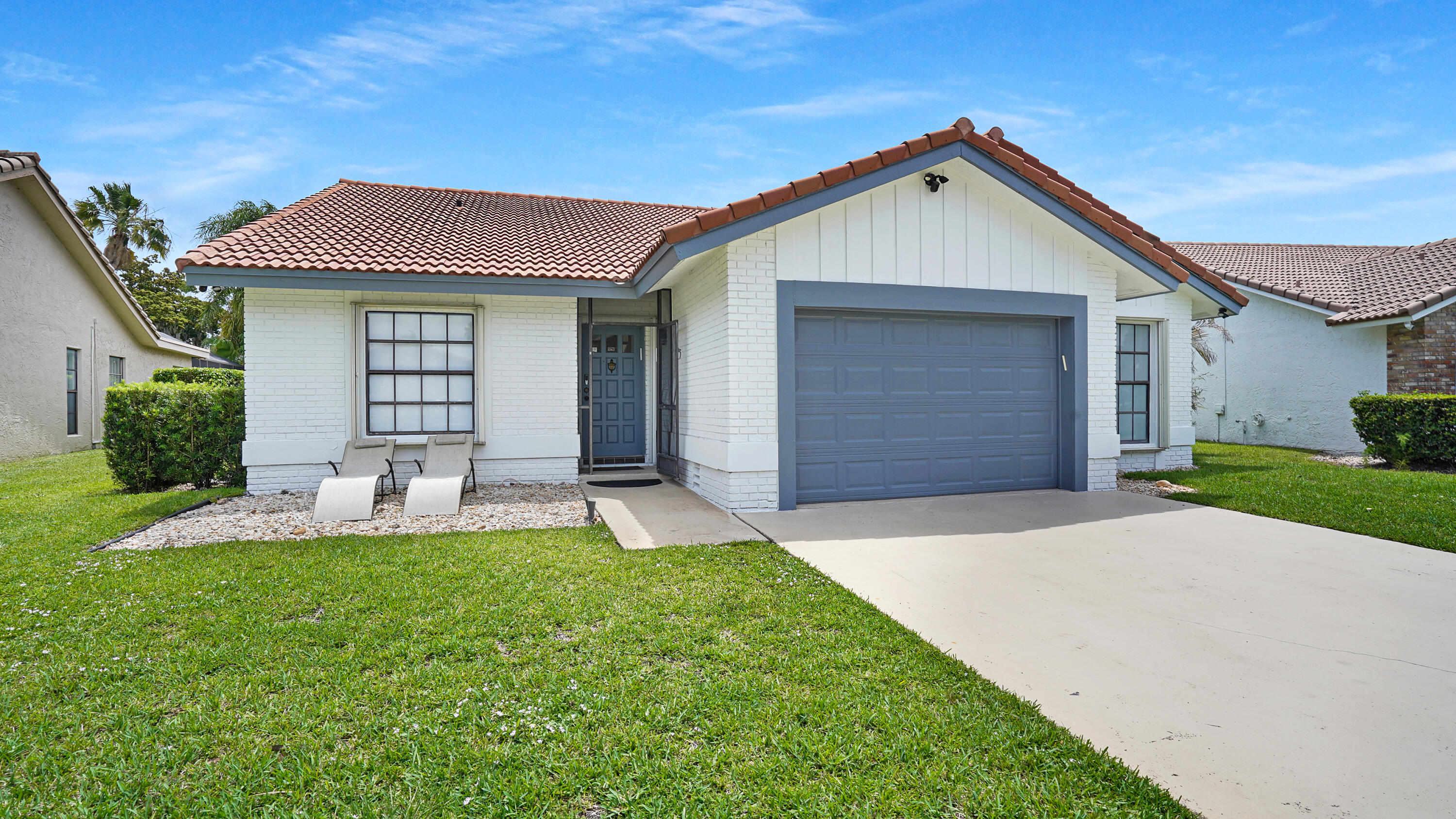 BOCA GREENS - Residential