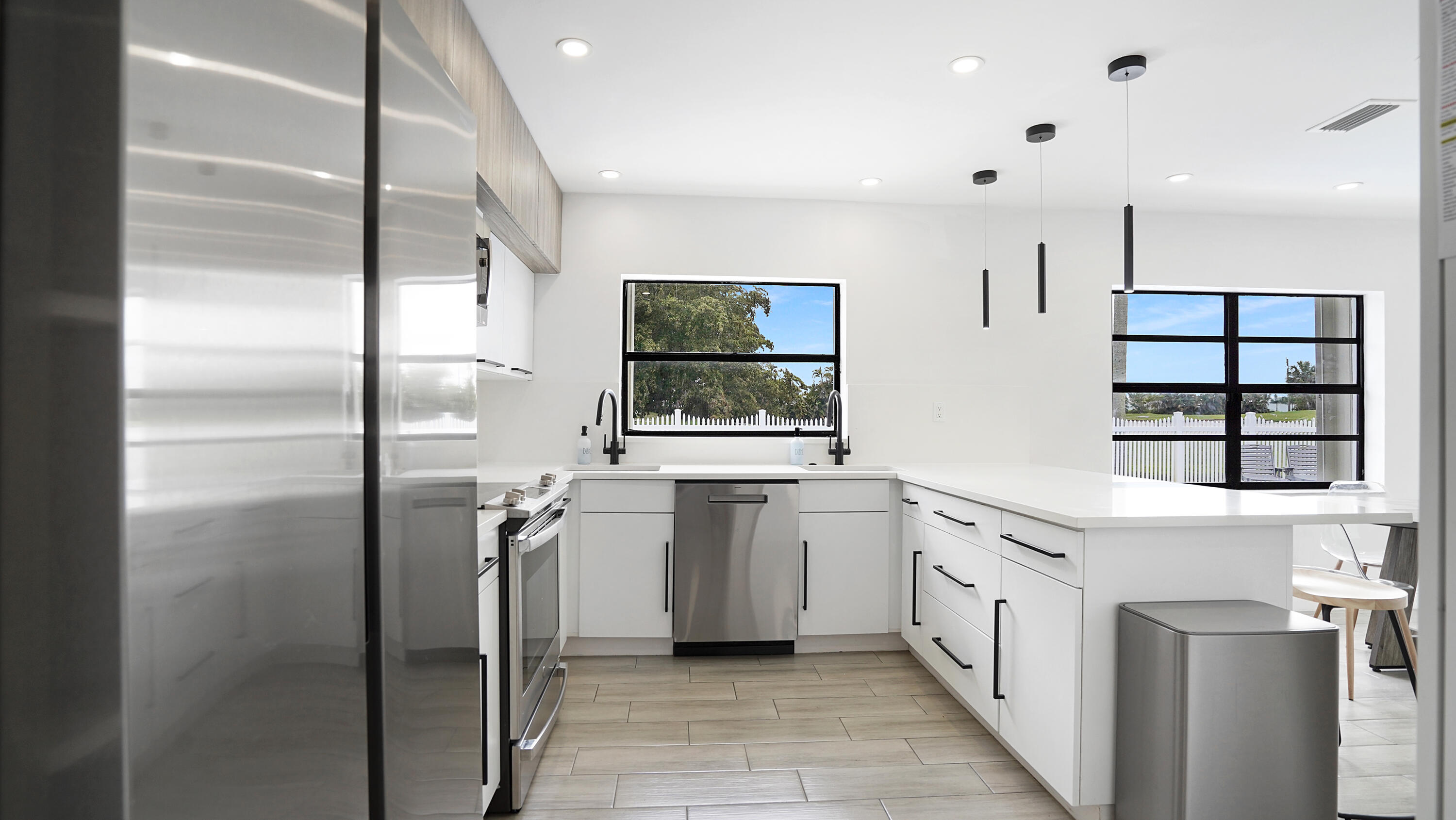 BOCA GREENS - Residential