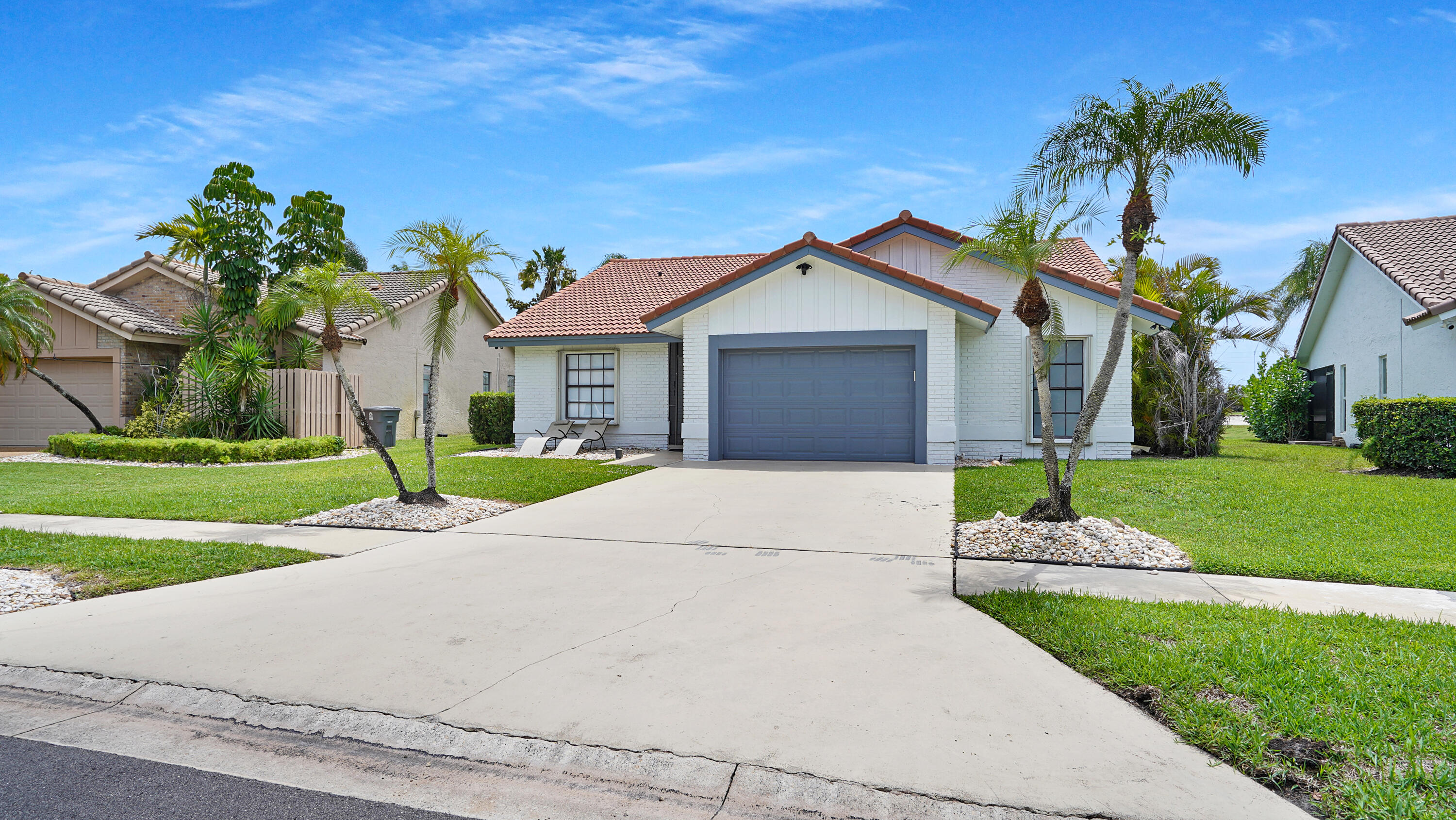BOCA GREENS - Residential