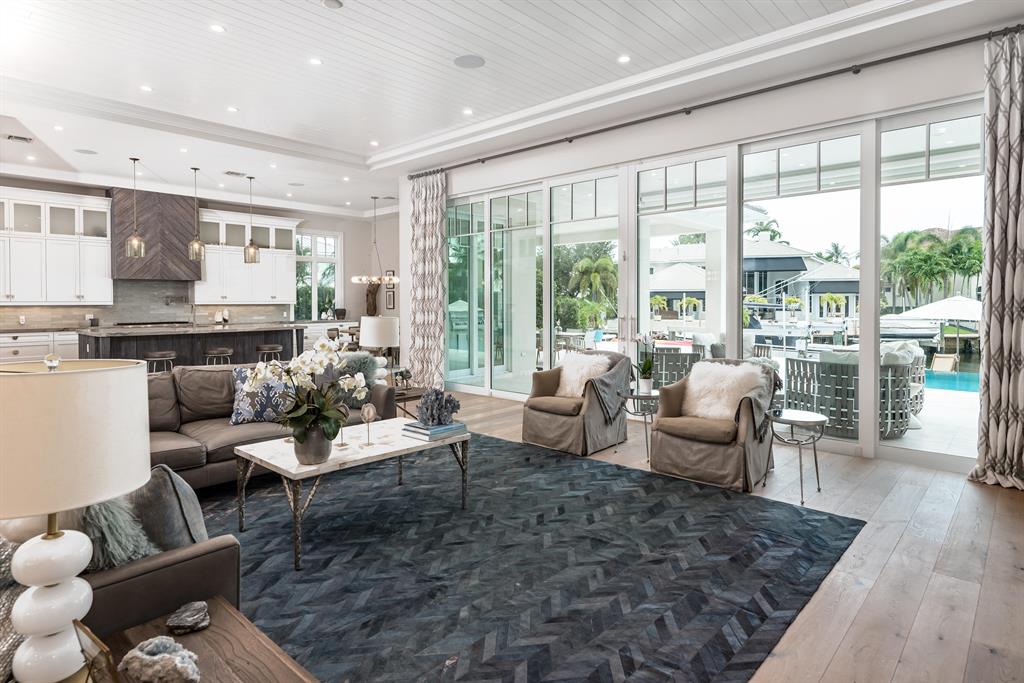 LAKE ROGERS ISLE UNIT E - Residential