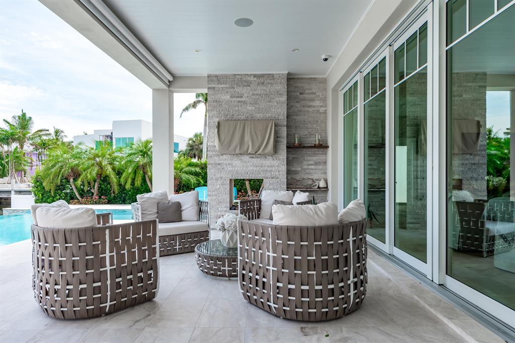 LAKE ROGERS ISLE UNIT E - Residential