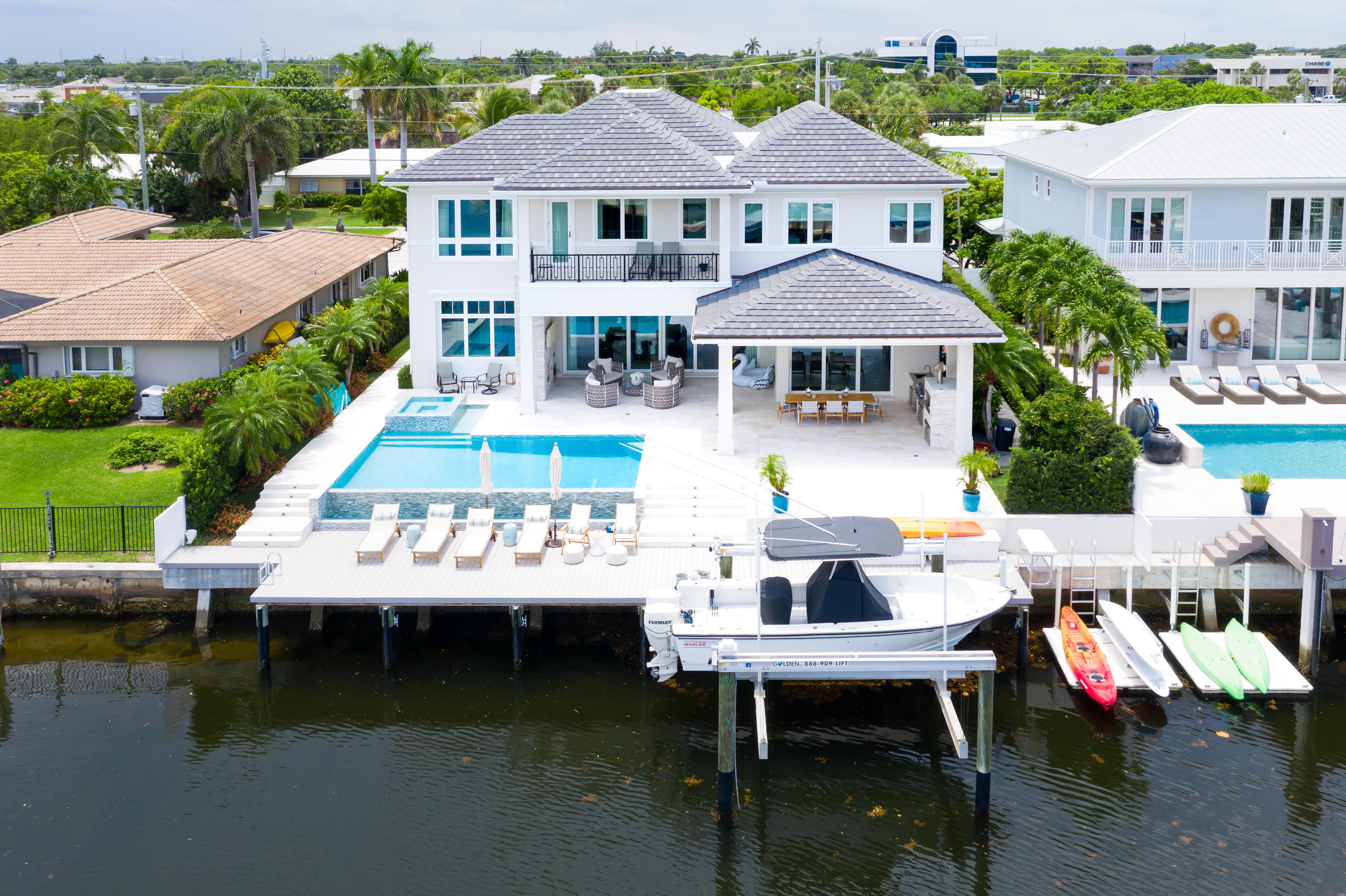 LAKE ROGERS ISLE UNIT E - Residential