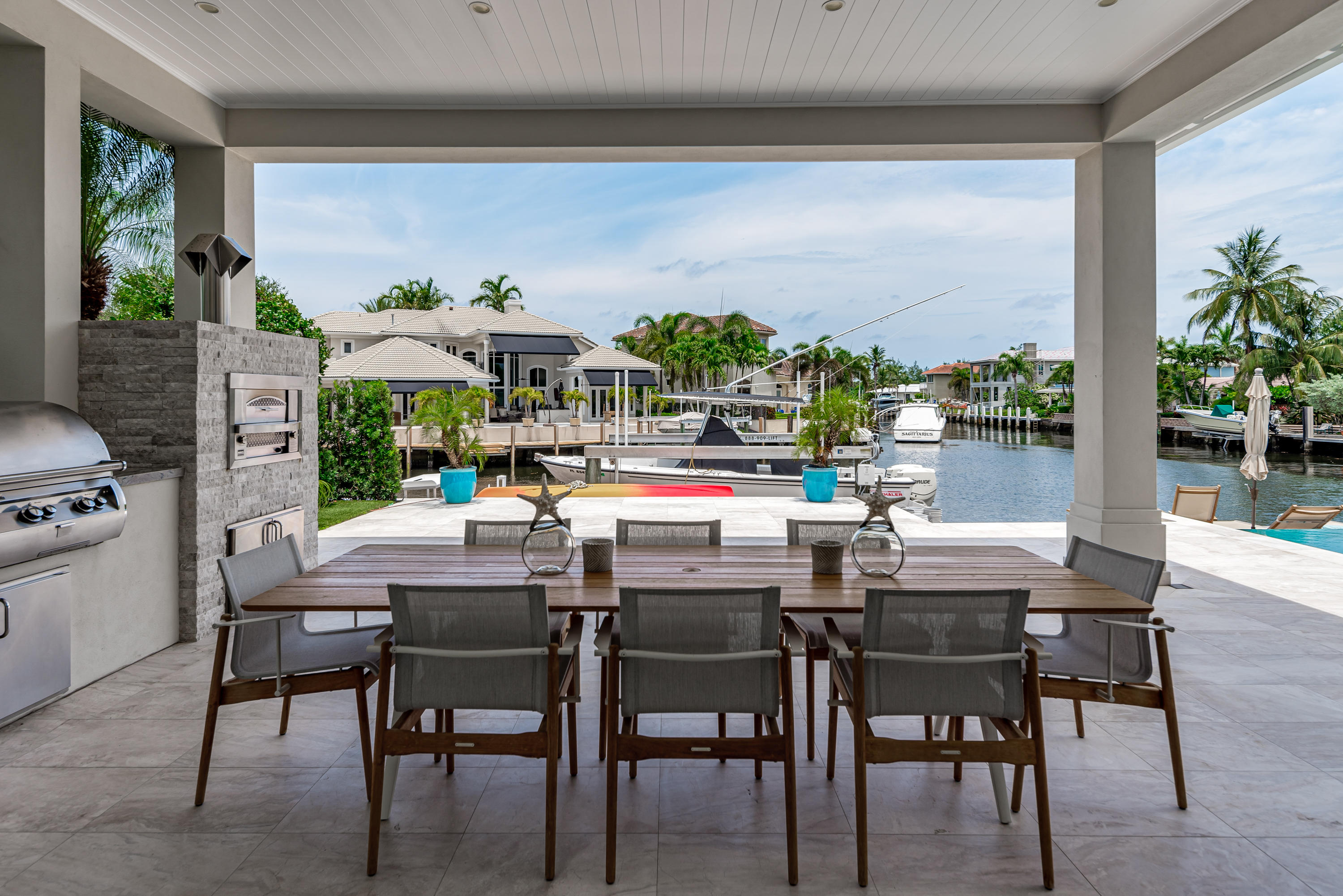 LAKE ROGERS ISLE UNIT E - Residential