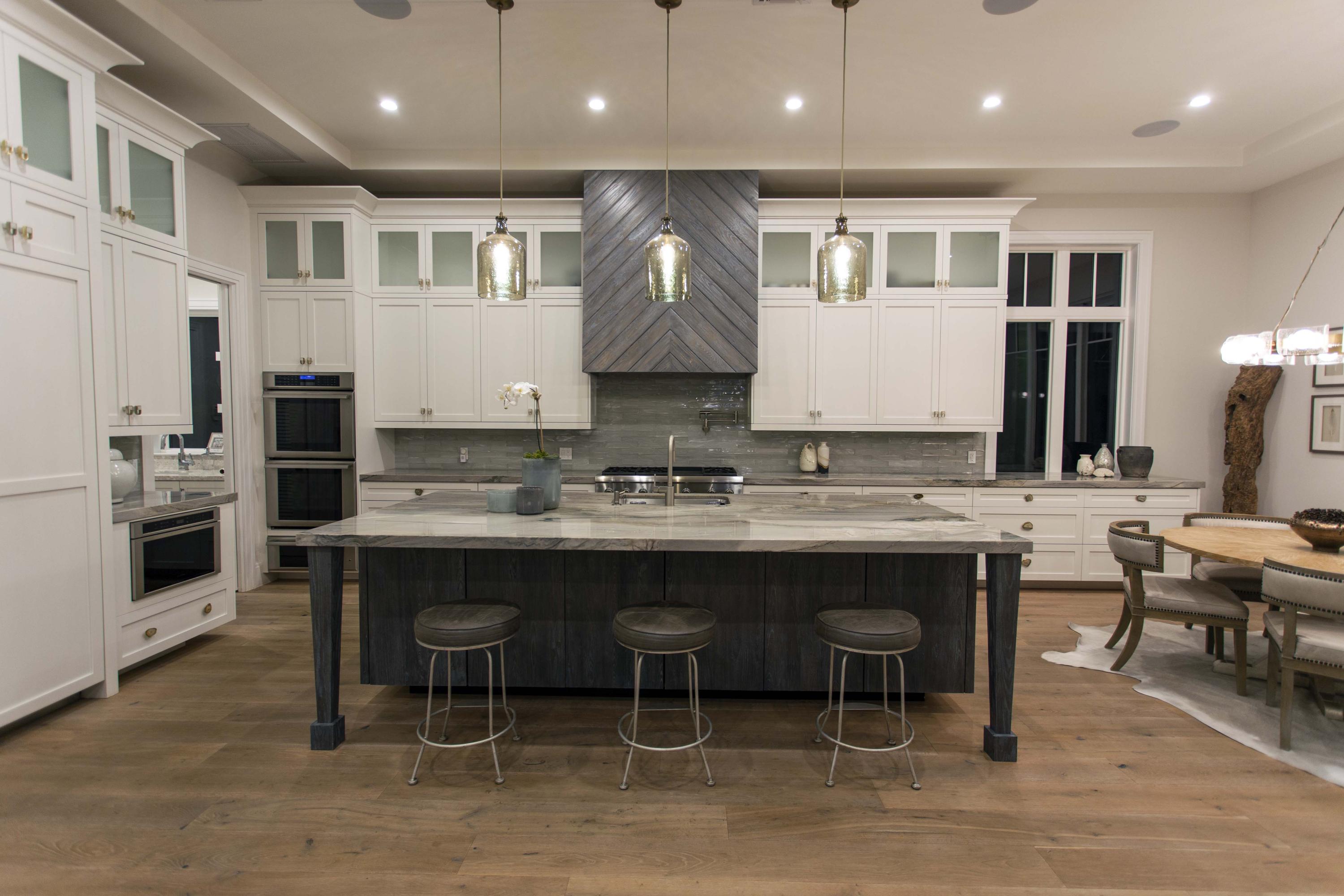 LAKE ROGERS ISLE UNIT E - Residential