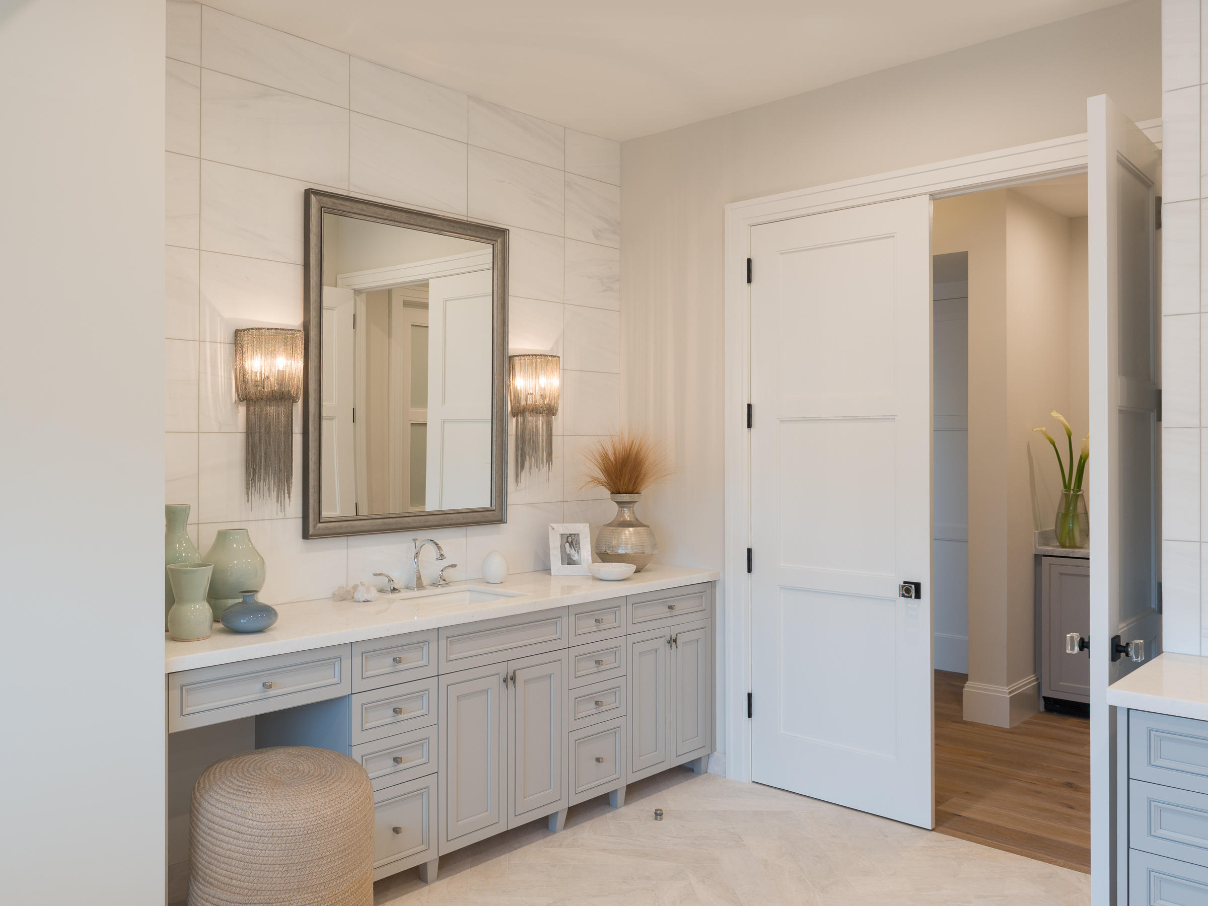 LAKE ROGERS ISLE UNIT E - Residential