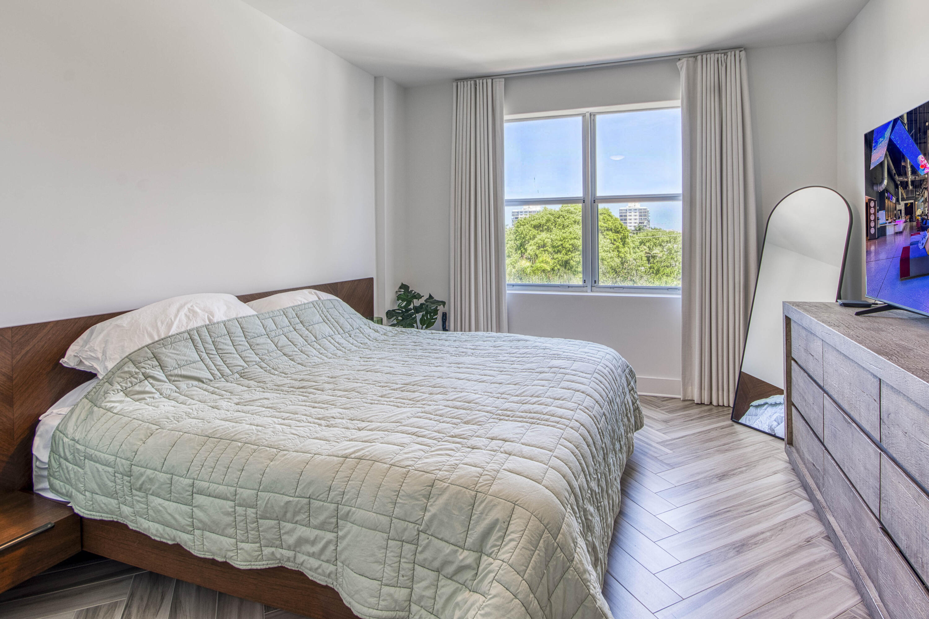 236 Fifth Avenue Condo - Residential