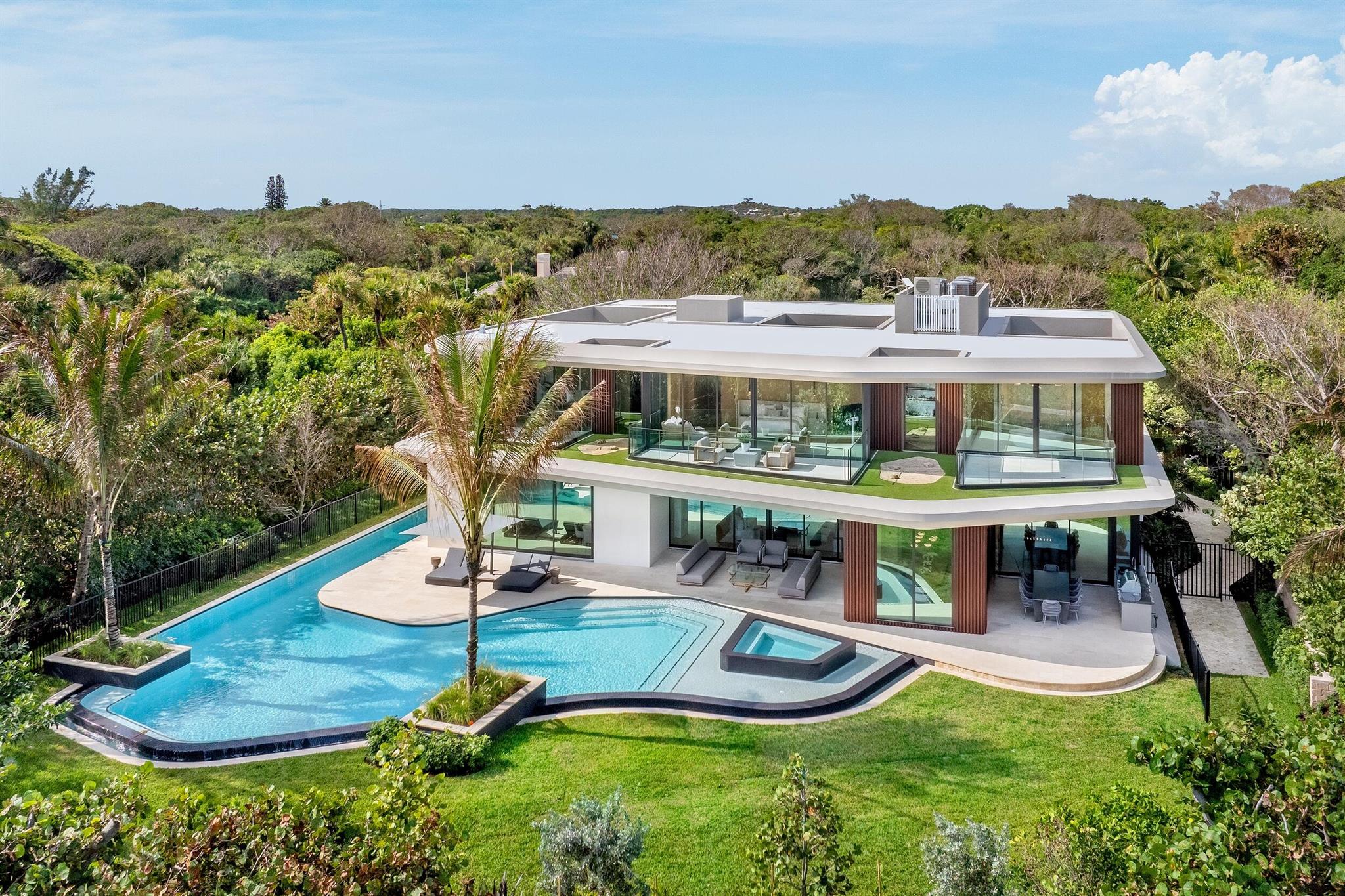 JUPITER ISLAND - Residential