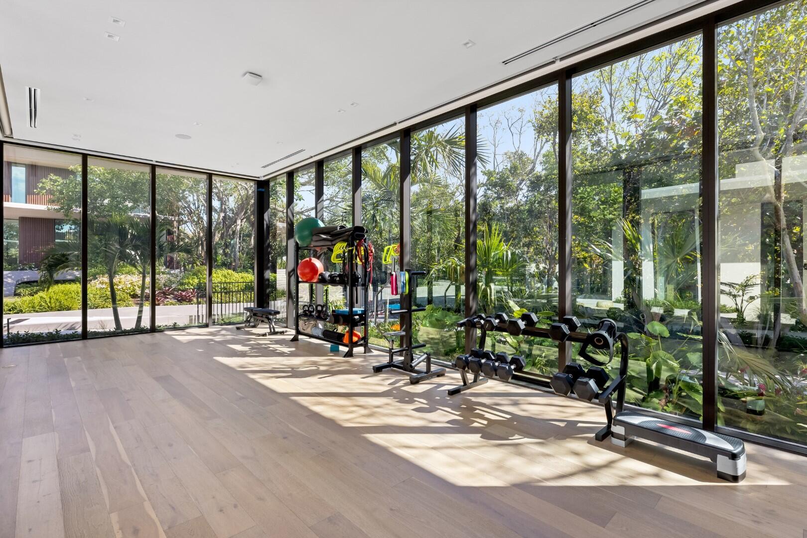 JUPITER ISLAND - Residential