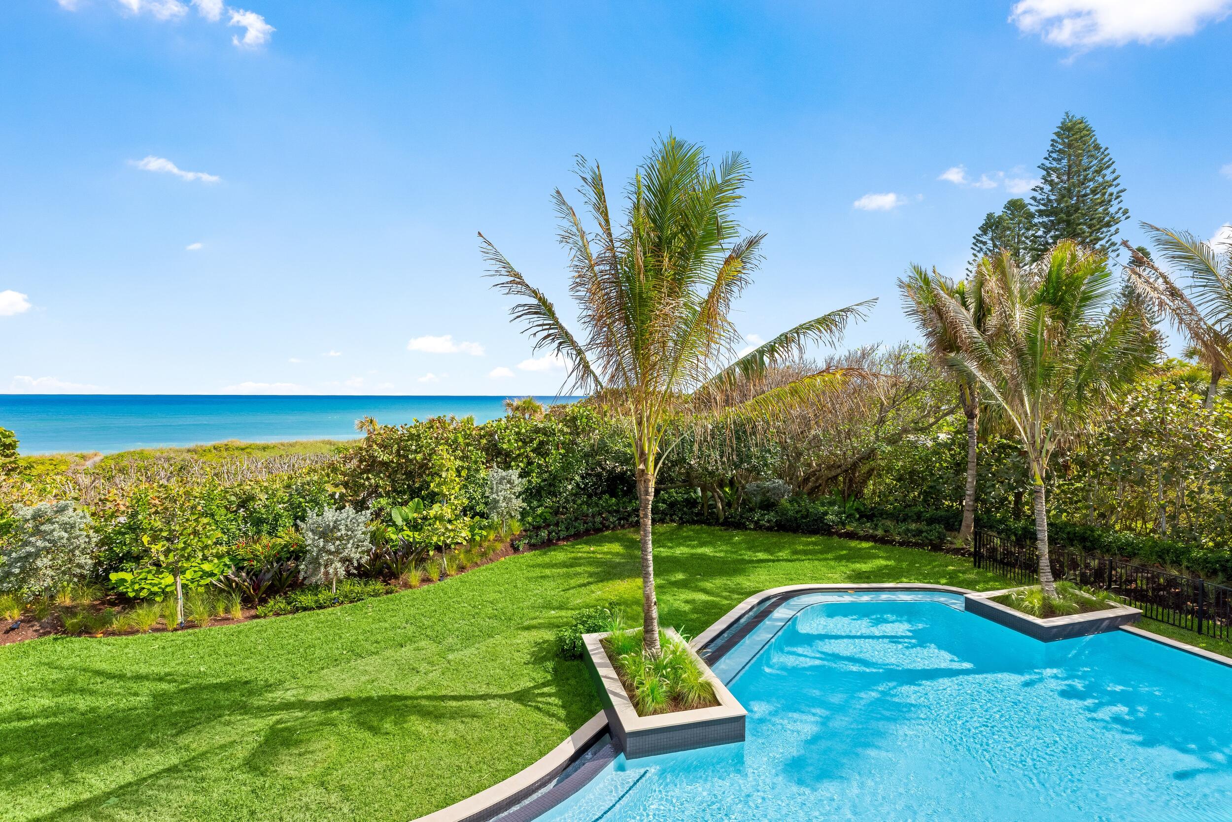 JUPITER ISLAND - Residential