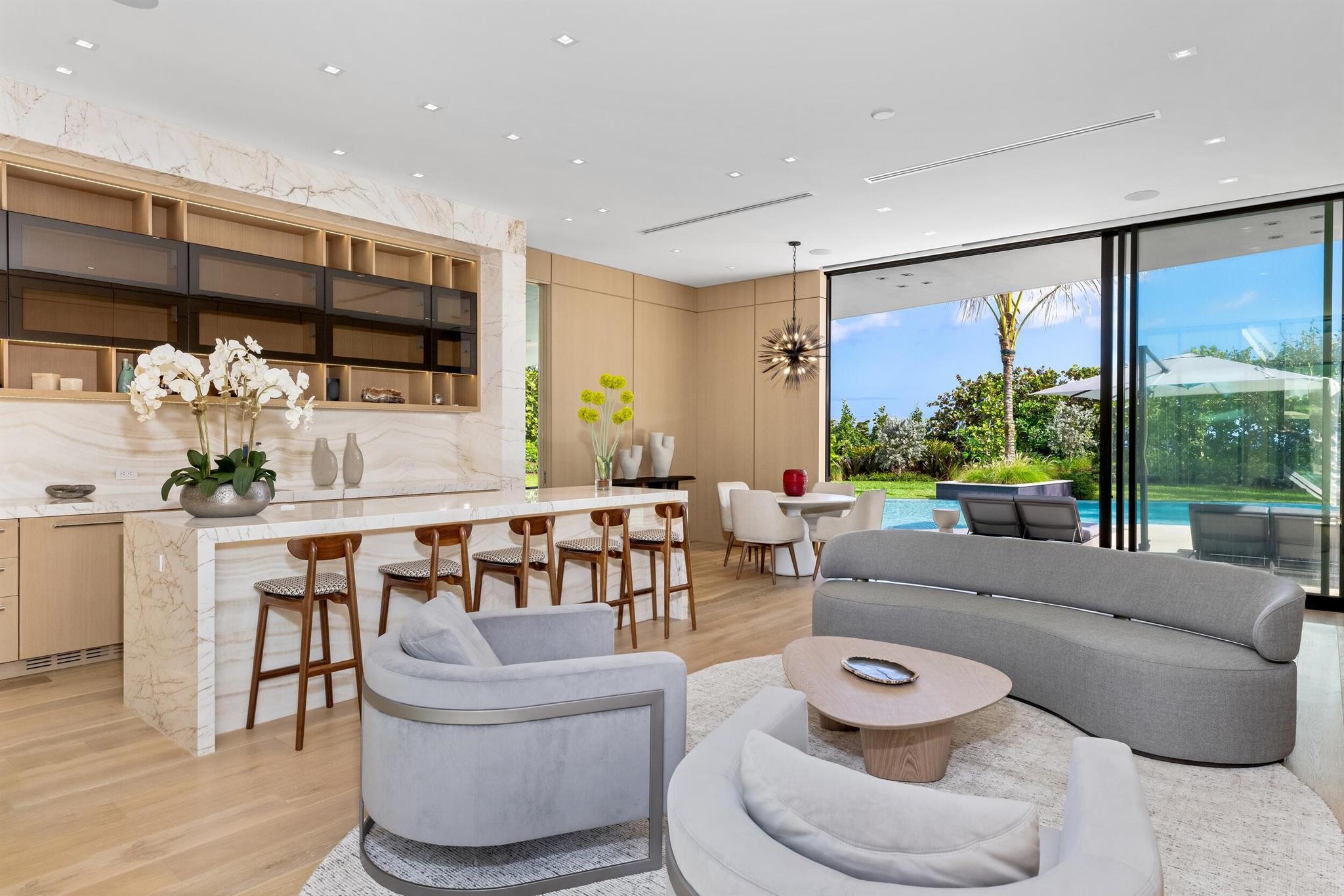 JUPITER ISLAND - Residential