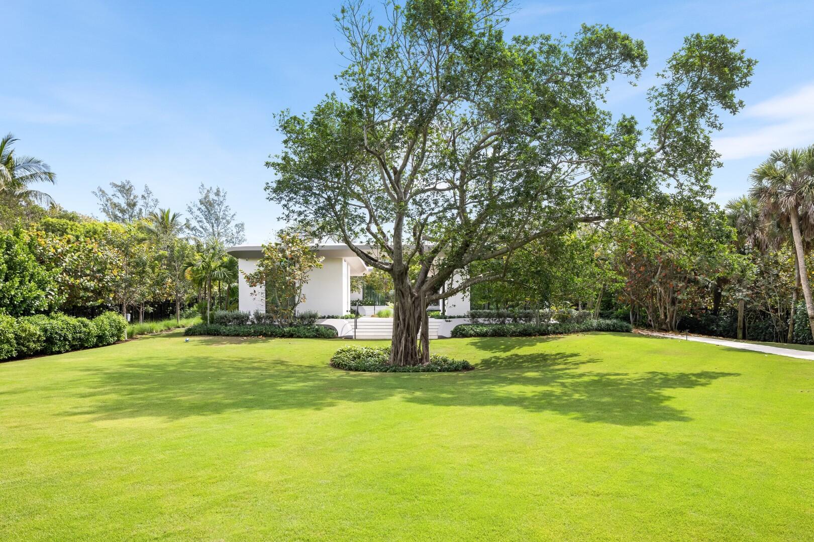 JUPITER ISLAND - Residential