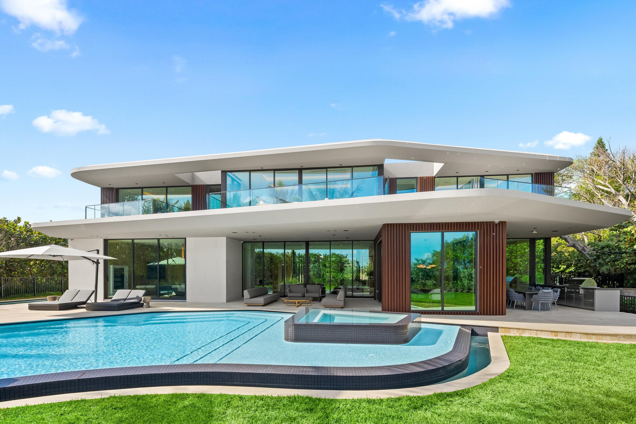 JUPITER ISLAND - Residential