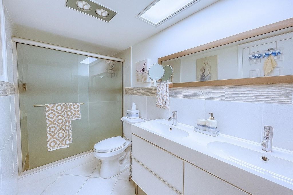 Photo of 3000 N Palm Aire Drive #404, Pompano Beach, FL 33069 (MLS # F10534369)