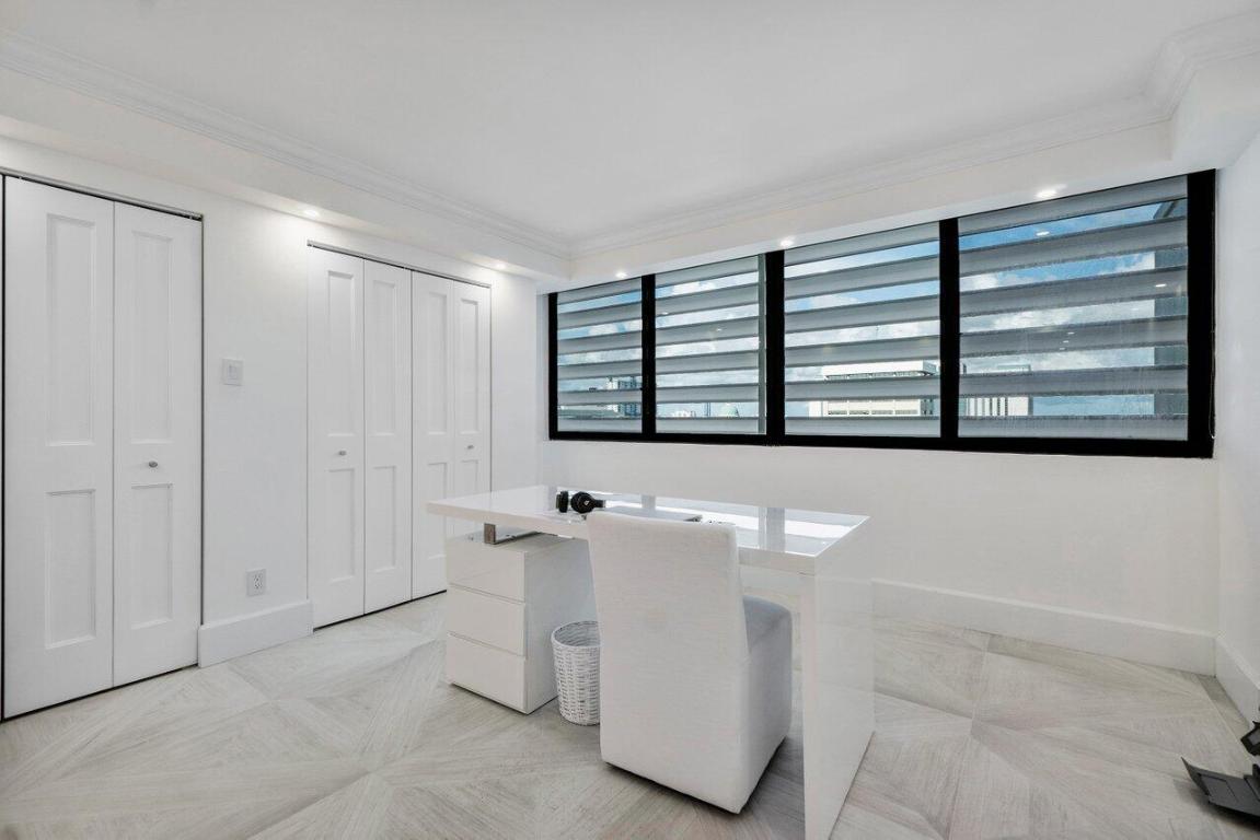 WATERVIEW TOWERS COND DECL FILED 8-20-81 - Residential Lease