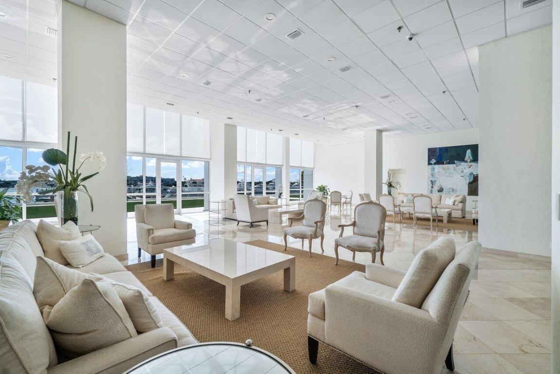 WATERVIEW TOWERS COND DECL FILED 8-20-81 - Residential Lease