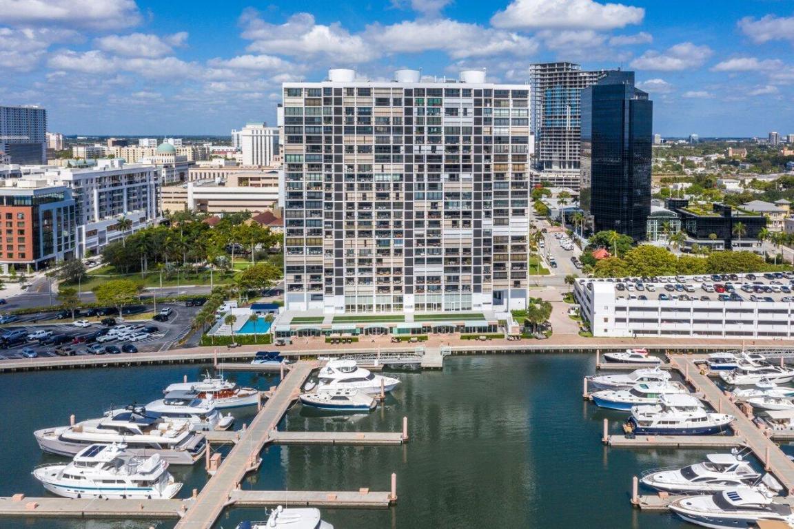 WATERVIEW TOWERS COND DECL FILED 8-20-81 - Residential Lease