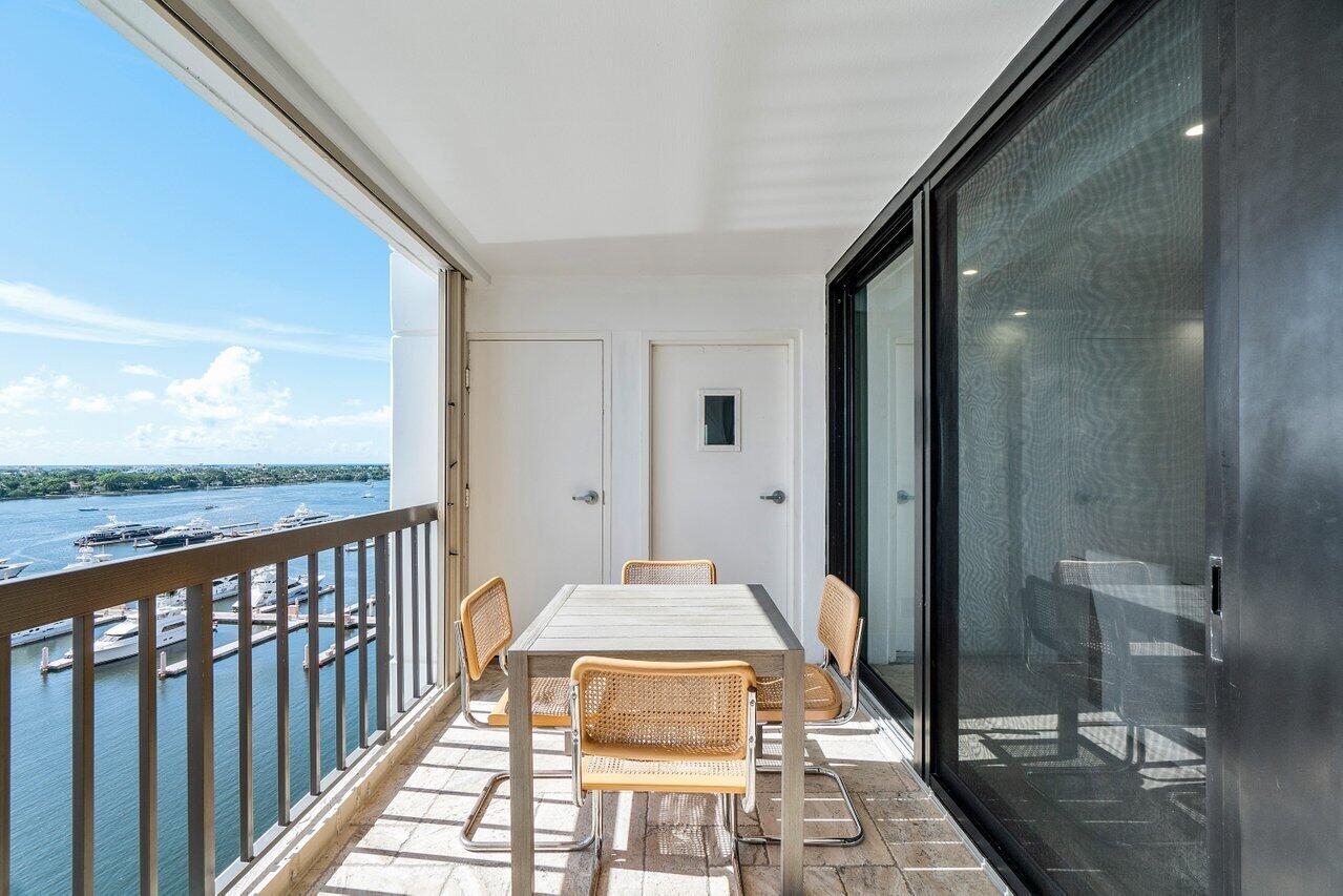 WATERVIEW TOWERS COND DEC - Residential Lease