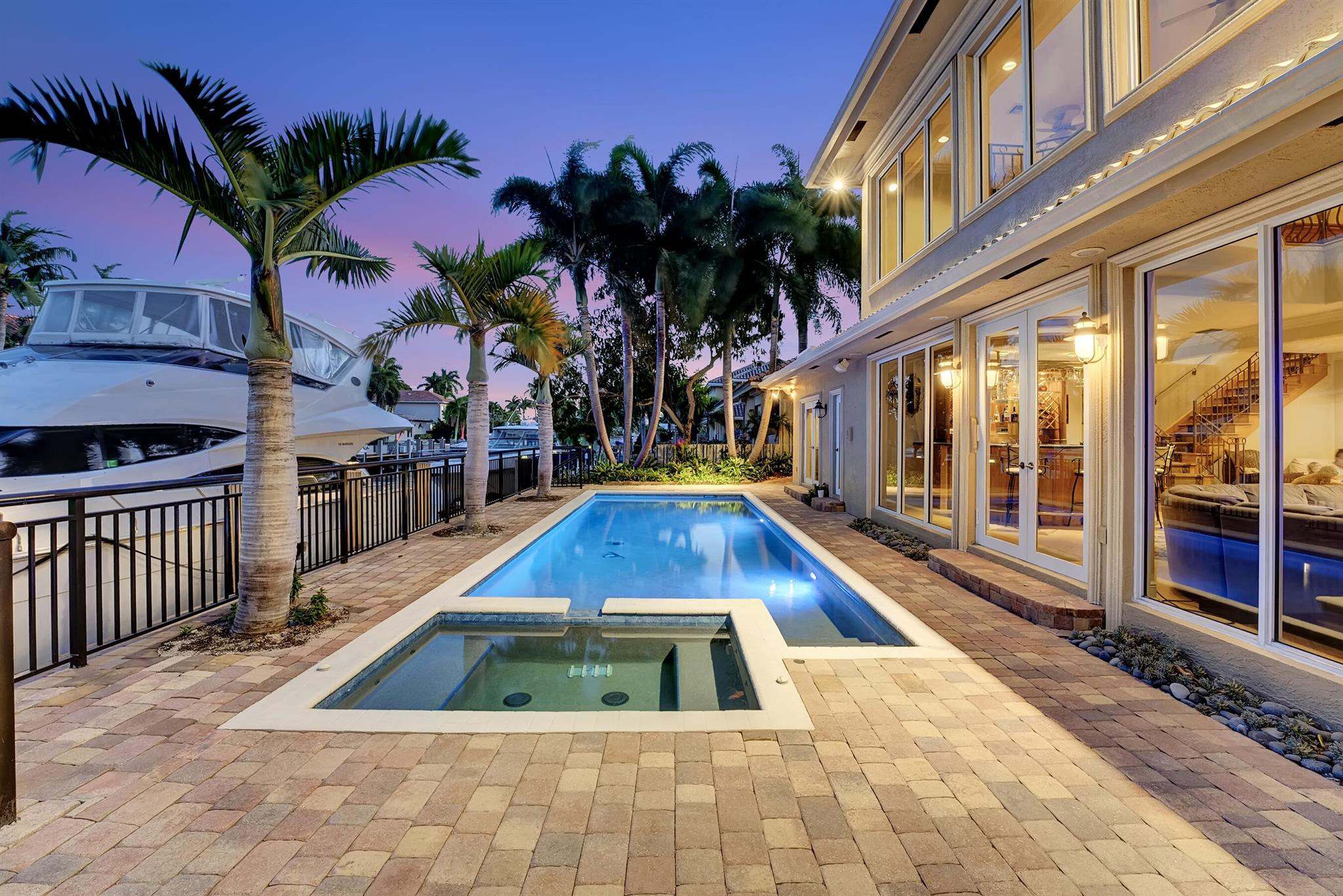 VENETIAN ISLES - Residential