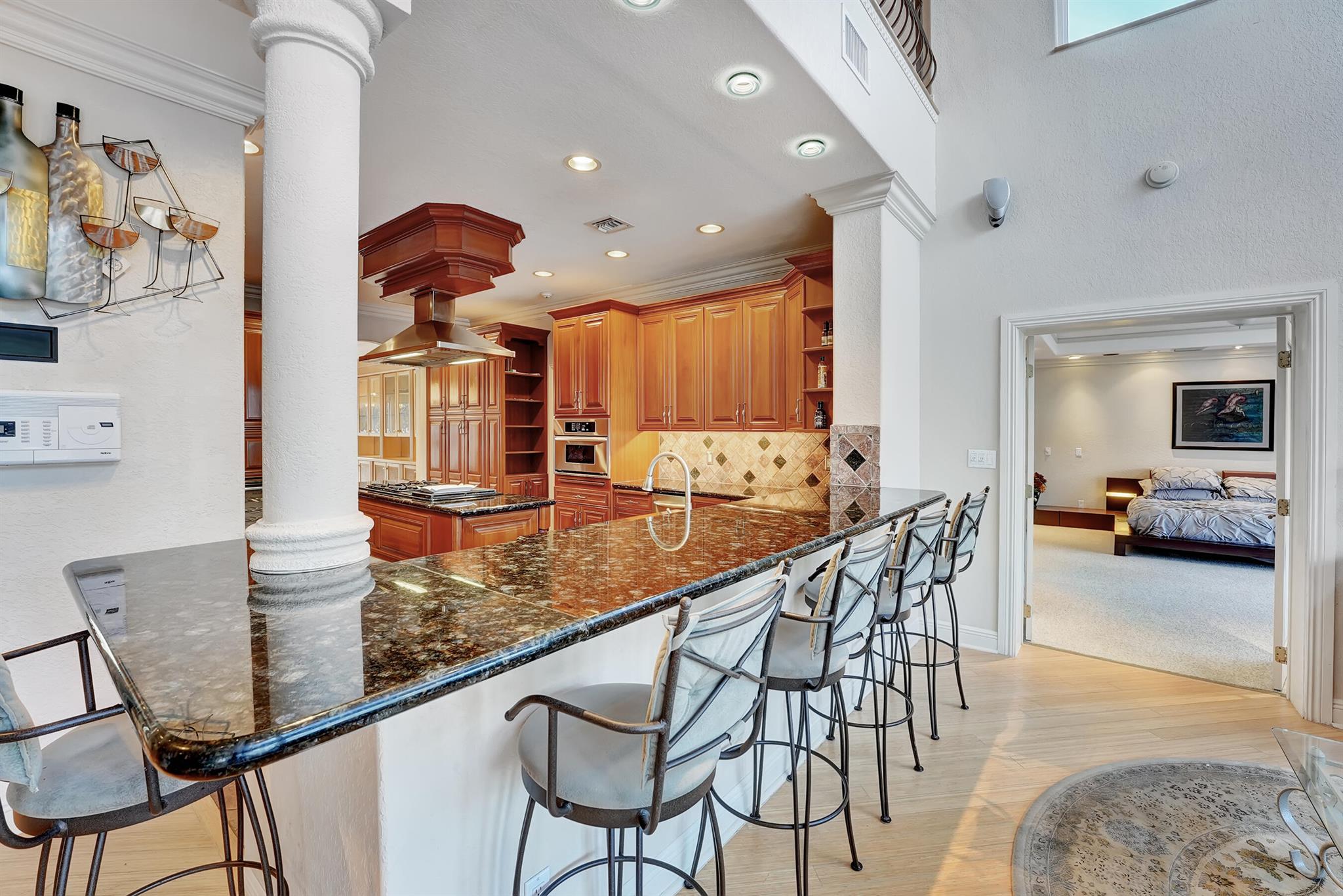 VENETIAN ISLES - Residential