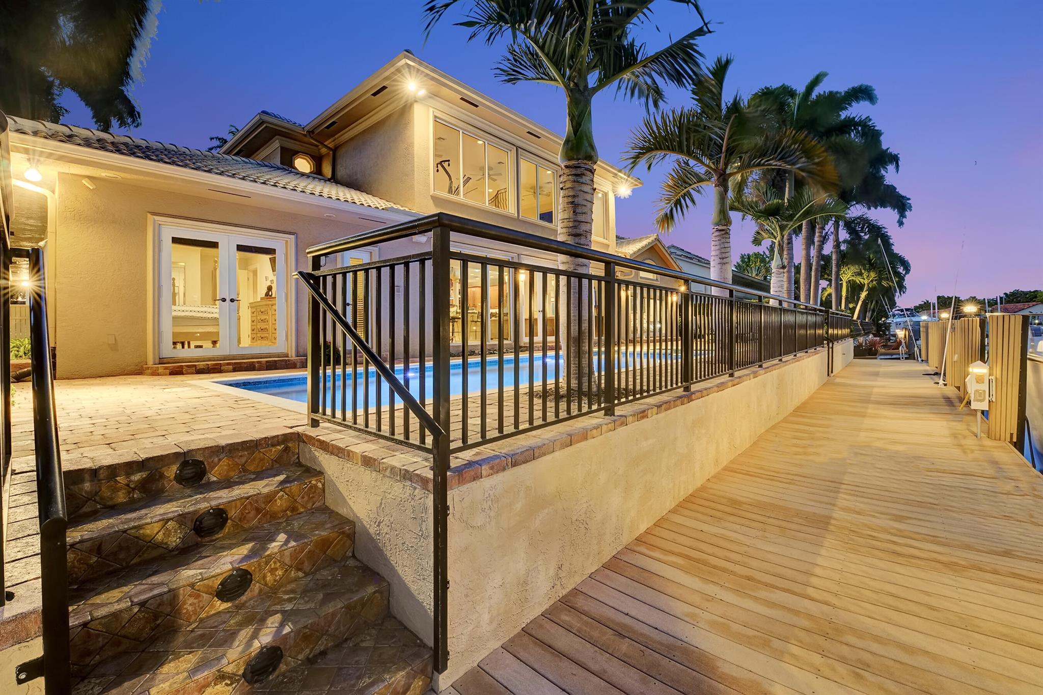 VENETIAN ISLES - Residential