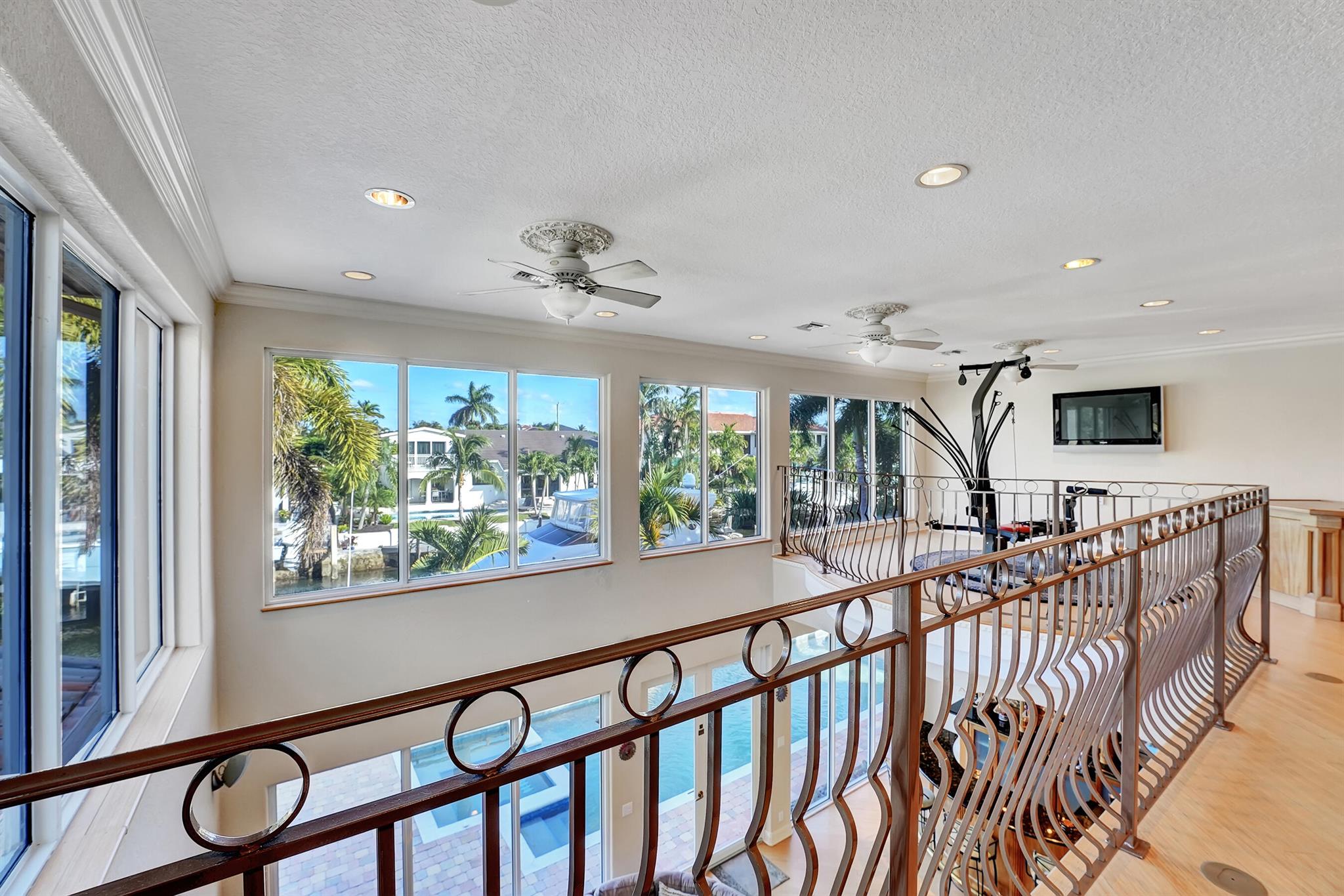 VENETIAN ISLES - Residential