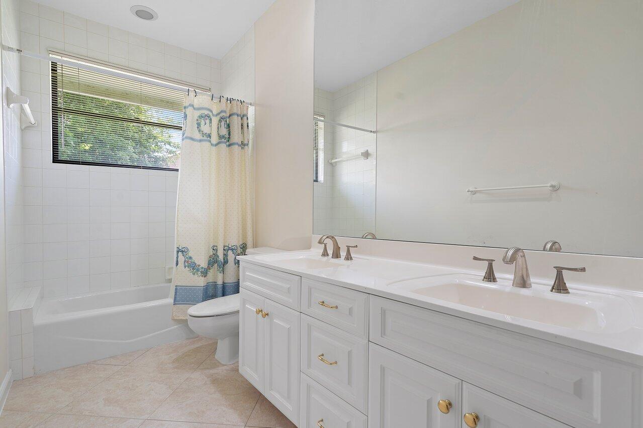 Woodfield Hunt Club - Residential