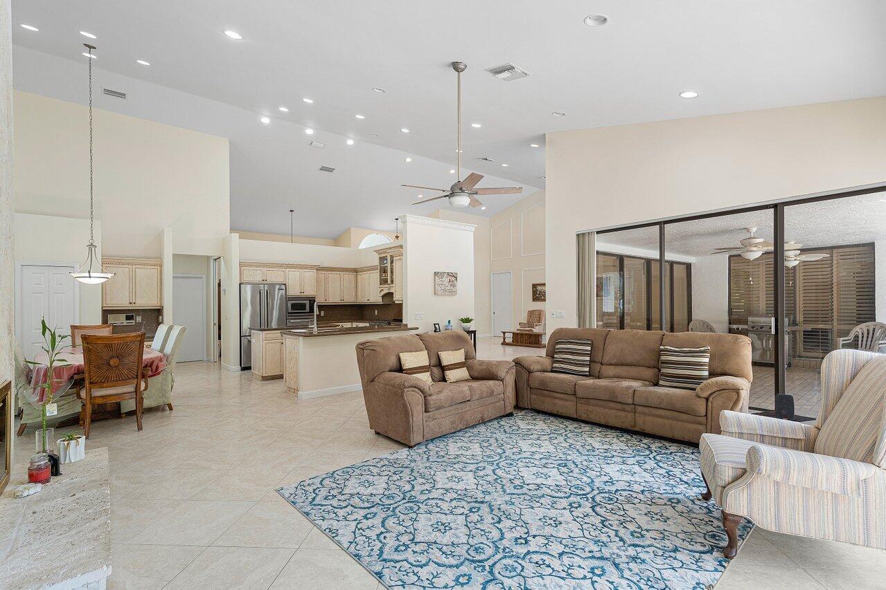 Woodfield Hunt Club - Residential