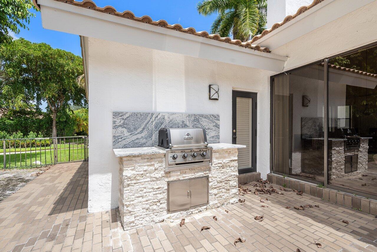 Woodfield Hunt Club - Residential