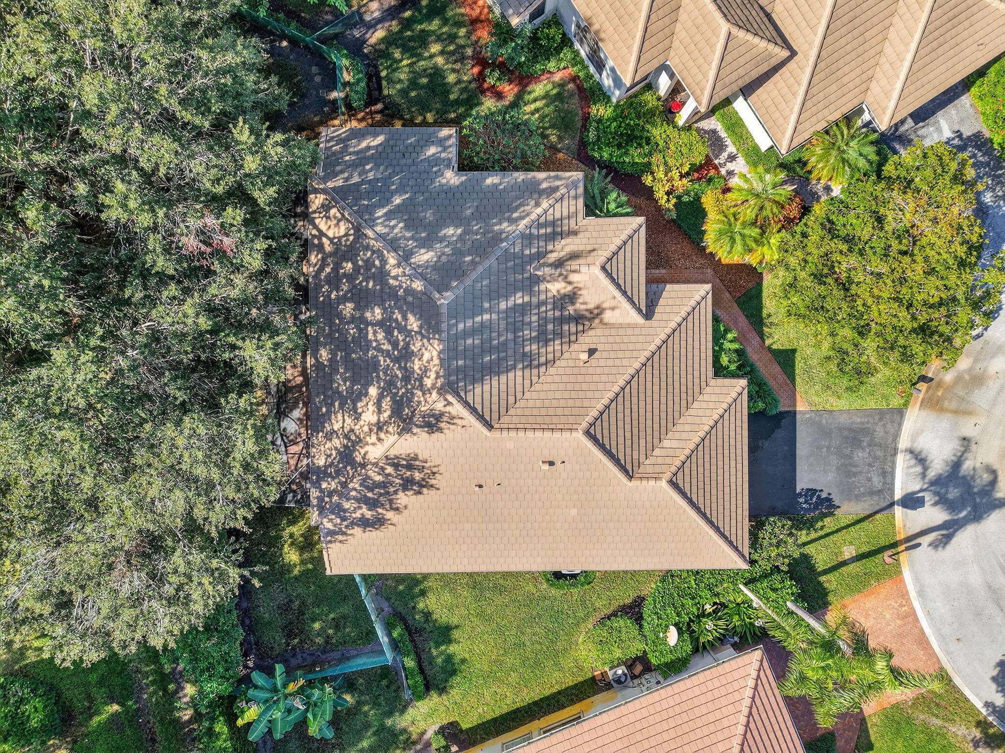 VILLAS OF PINETREE - Residential