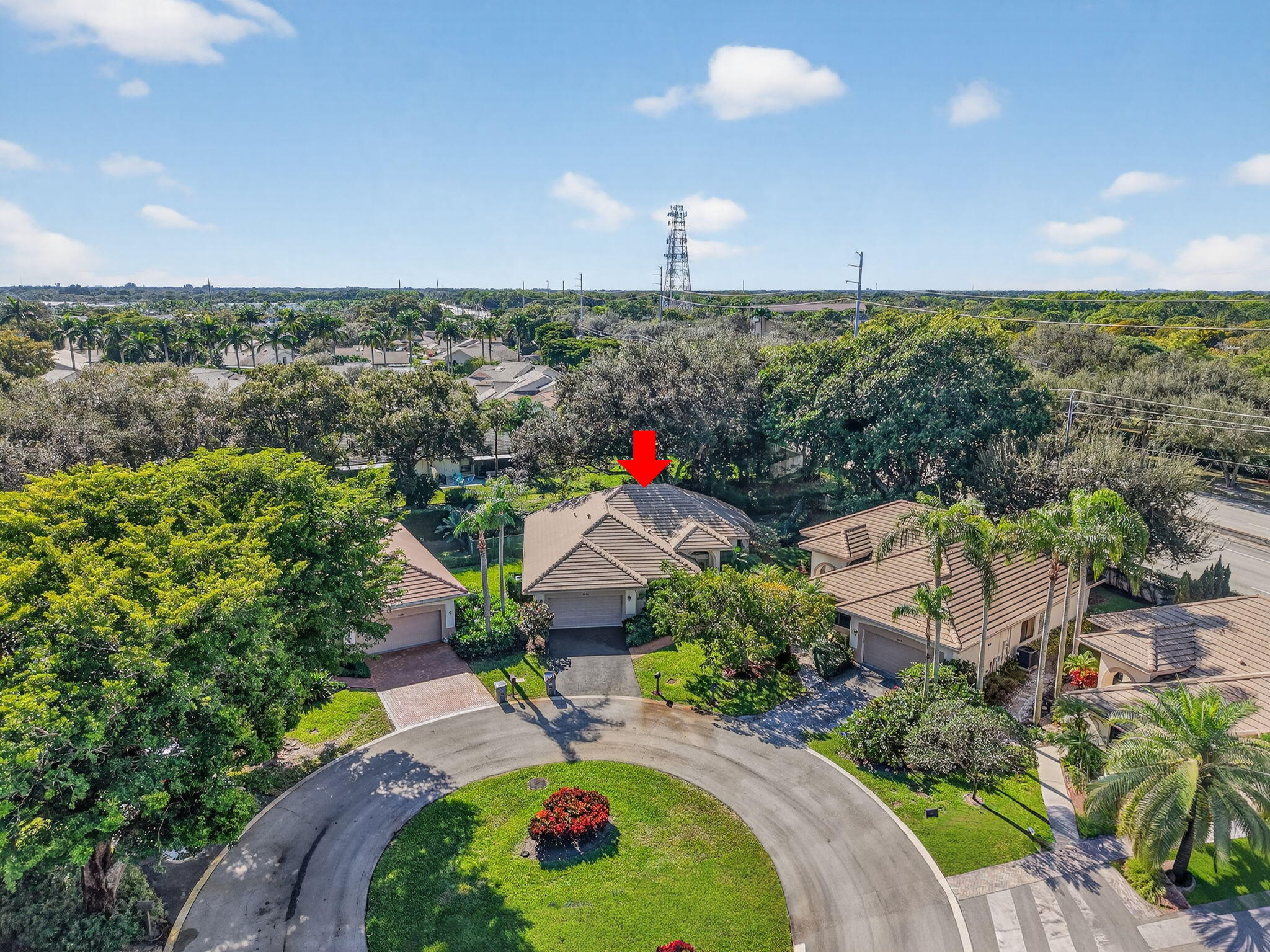 VILLAS OF PINETREE - Residential