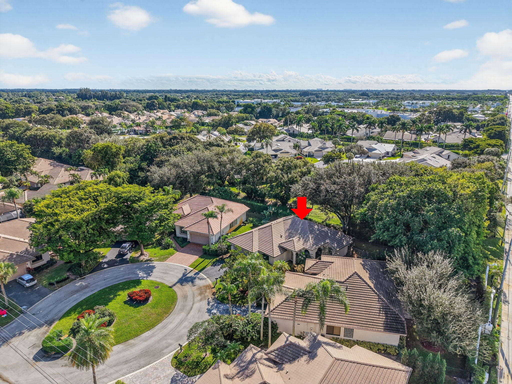 VILLAS OF PINETREE - Residential