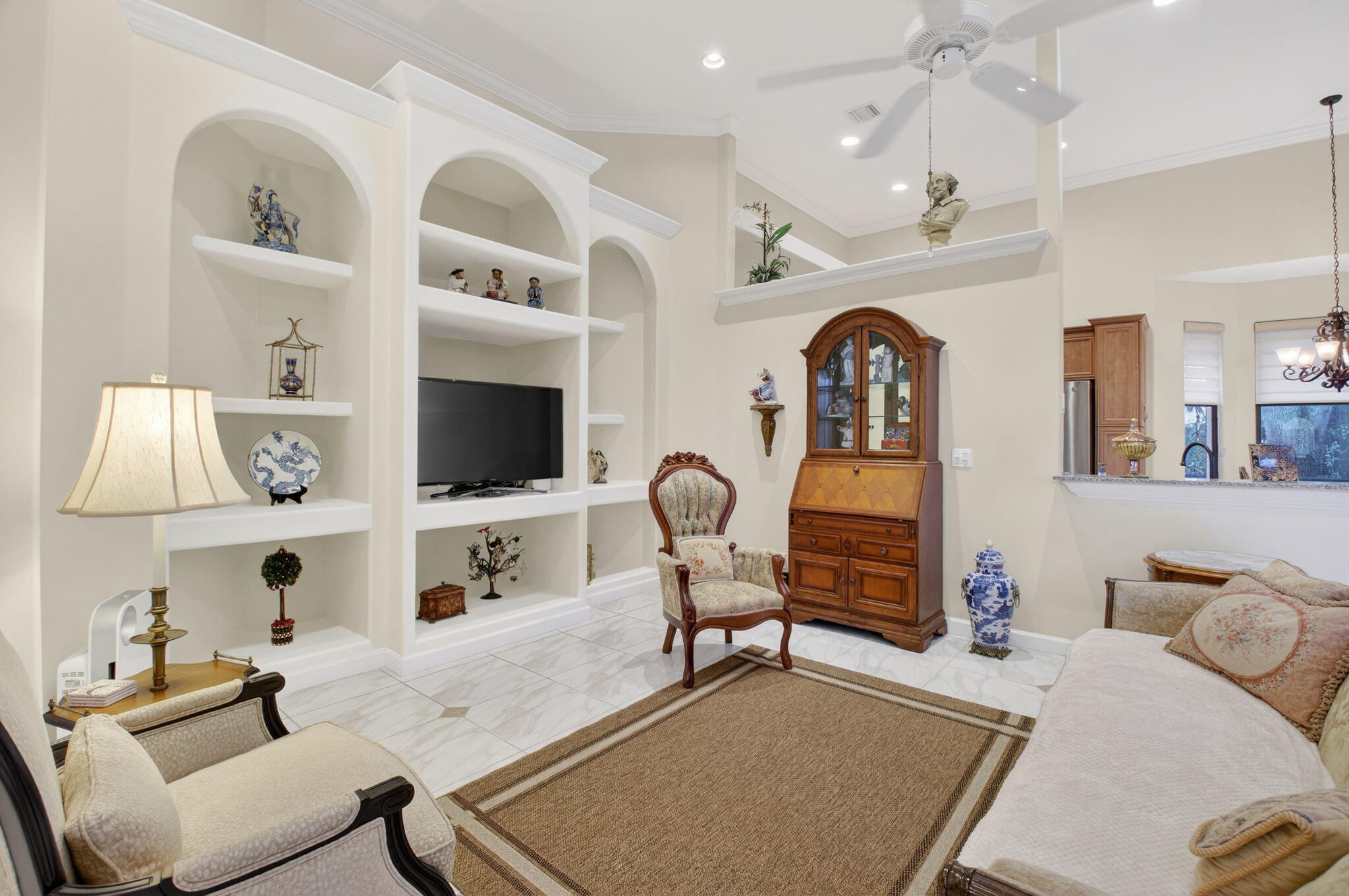 VILLAS OF PINETREE - Residential