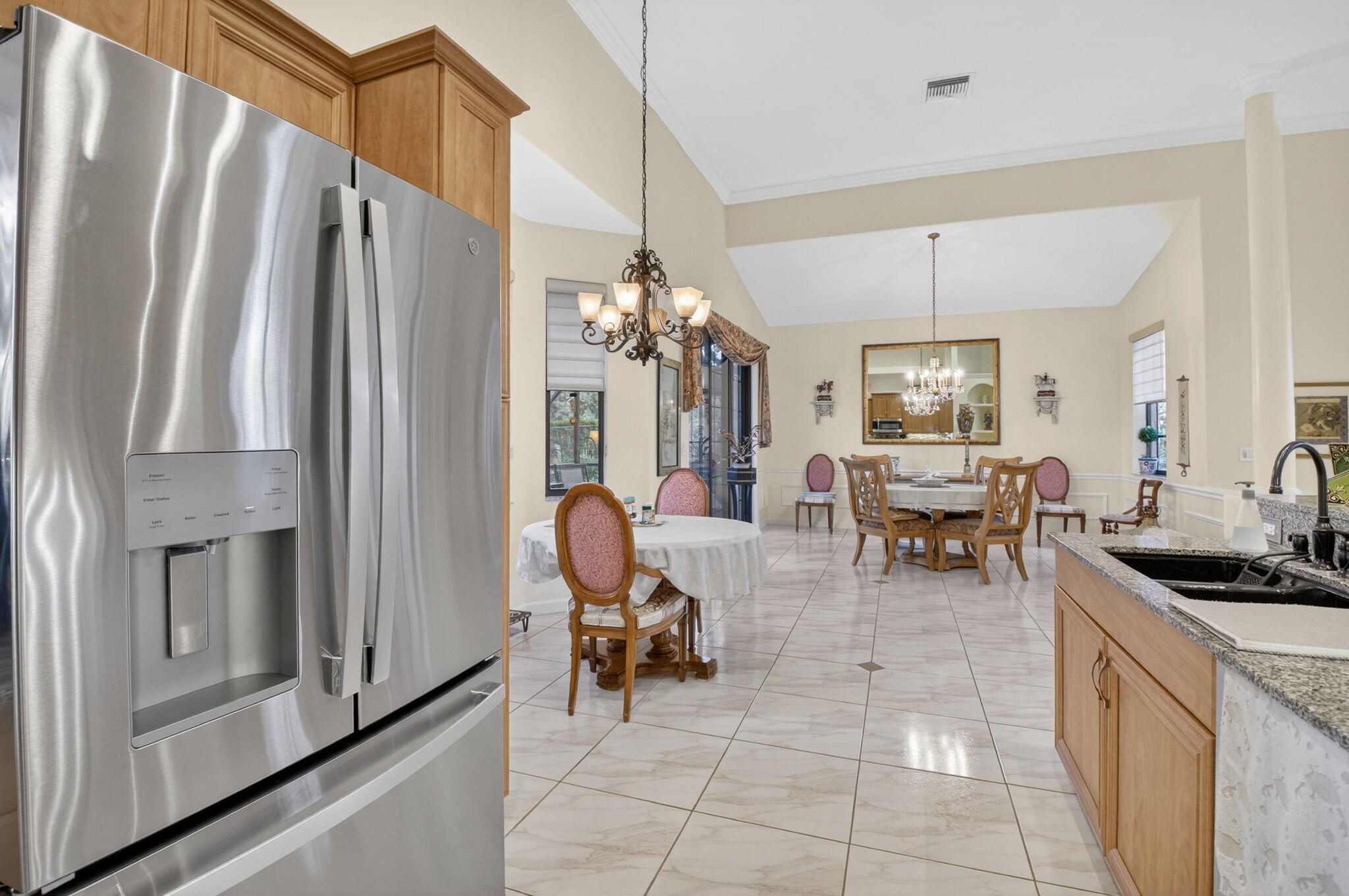 VILLAS OF PINETREE - Residential