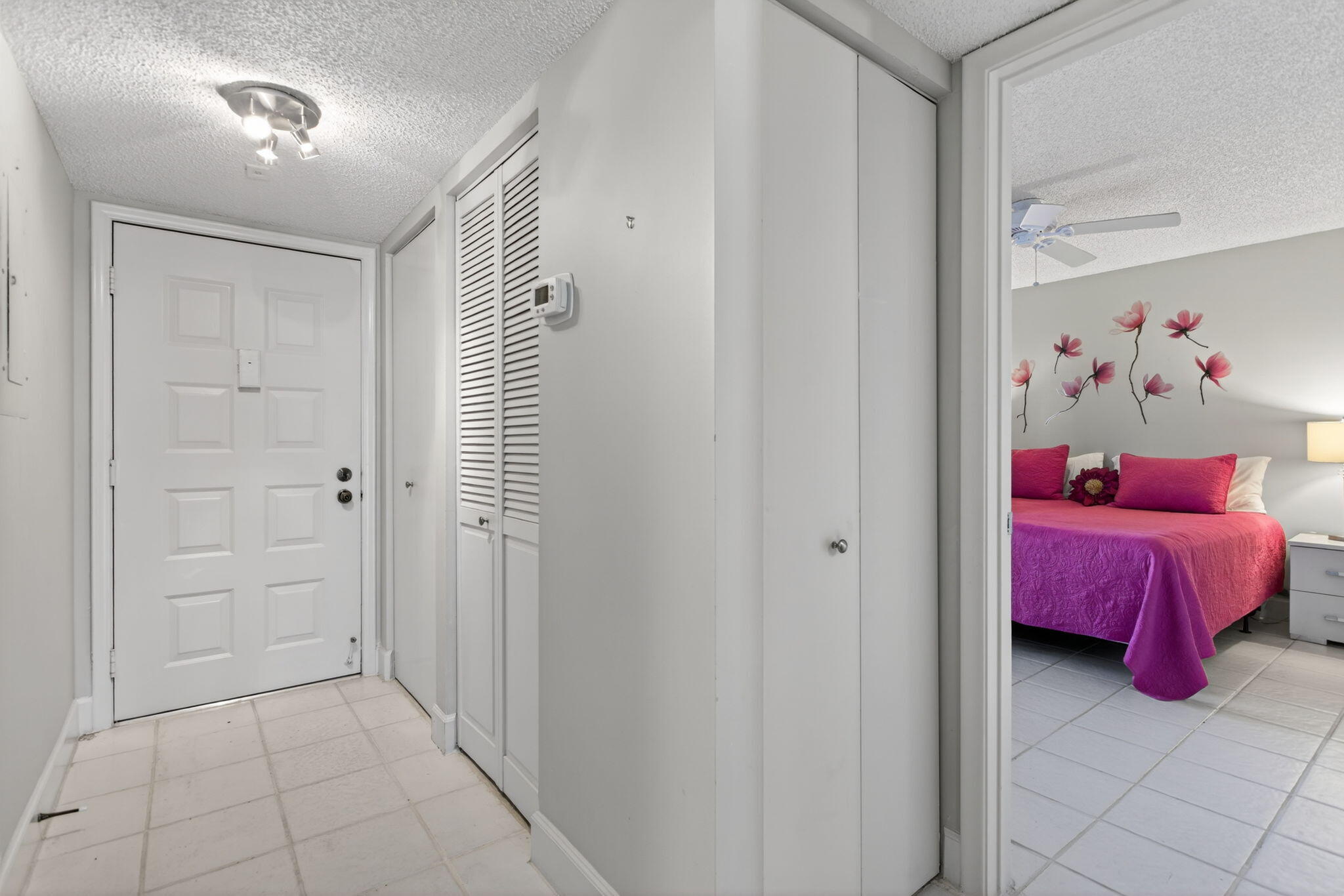 LAKES OF ENVIRON CONDO - Residential