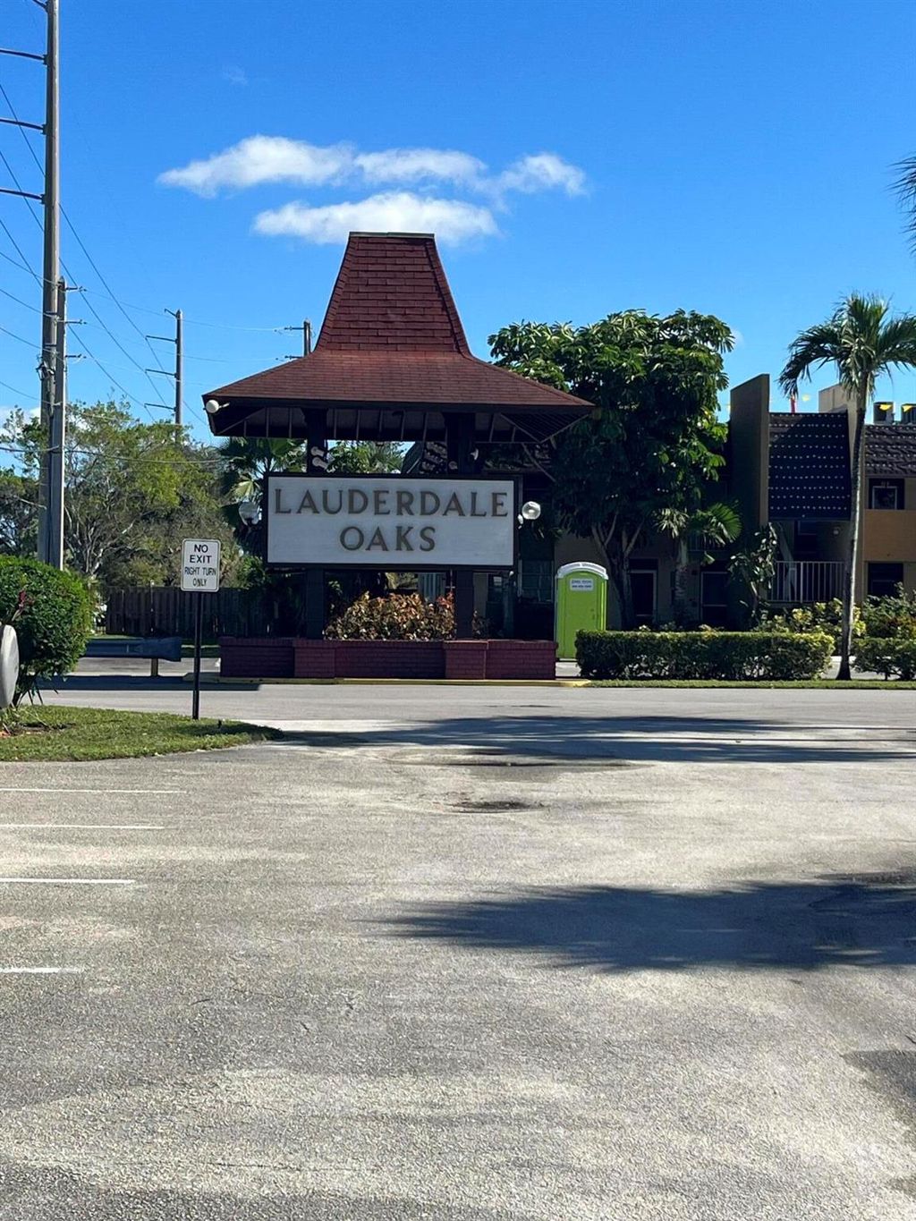 Photo of 3091 NW 46 Avenue NW #102a, Lauderdale Lakes, FL 33313 (MLS # R10939014)