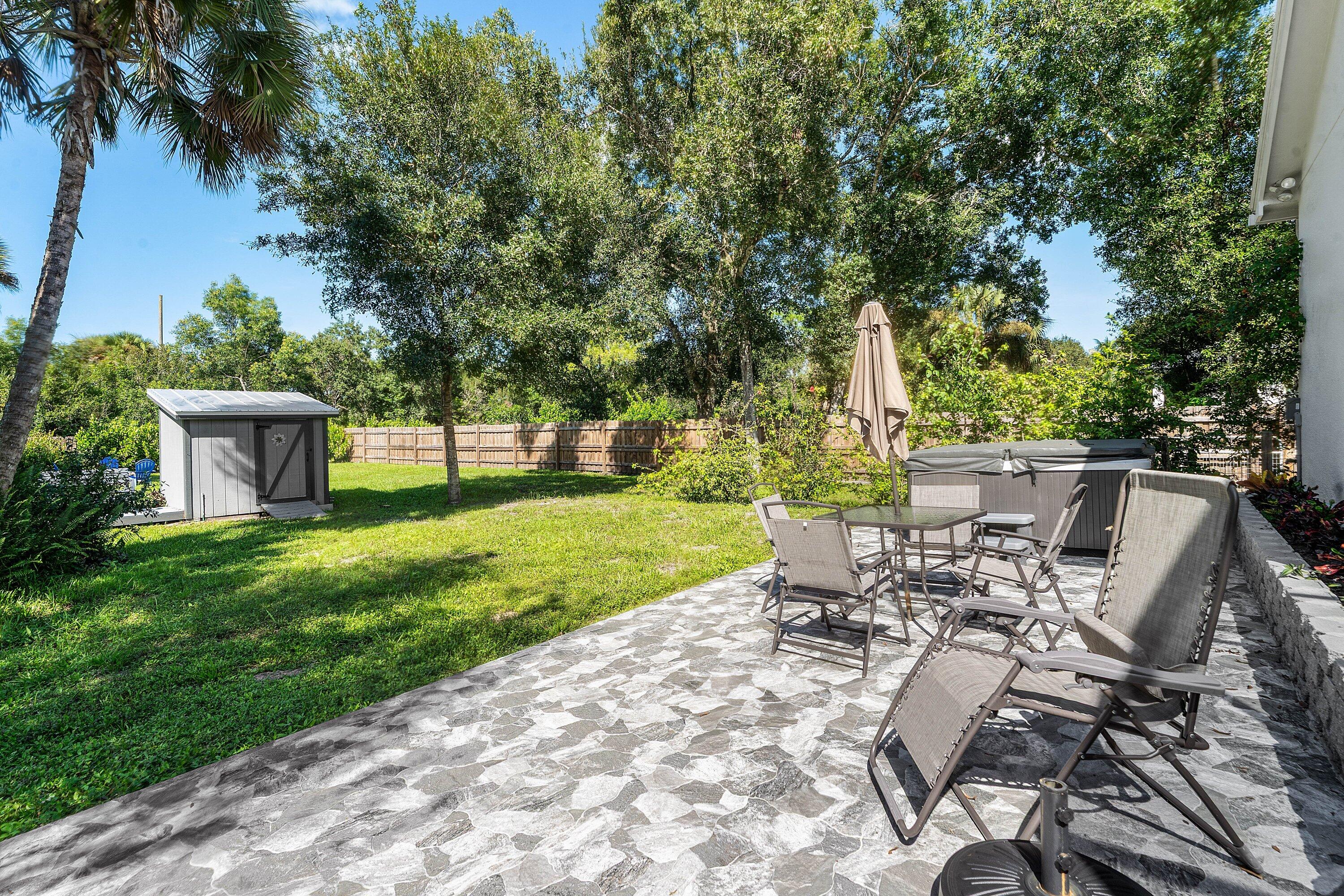 10231 176TH Lane N GUEST HOUSE