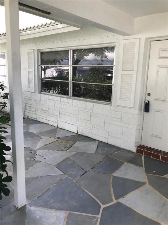 Lauderdale West 3 Sec 83- - Residential